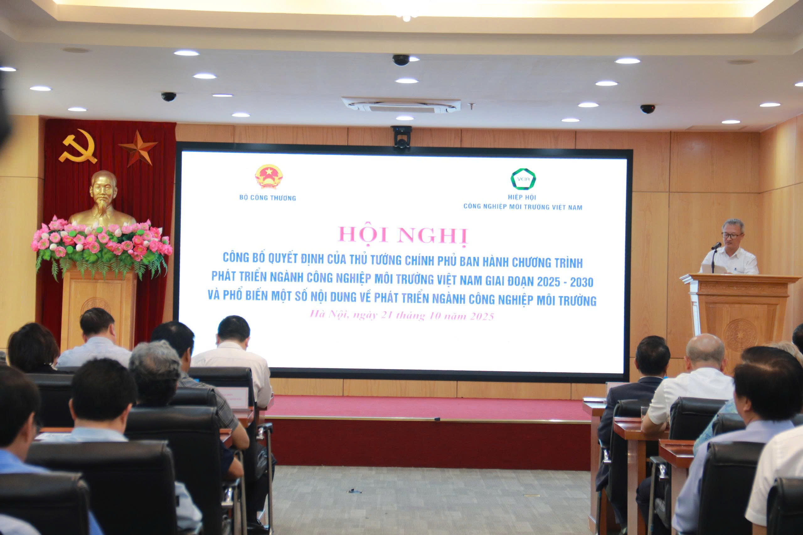 Khơi nguồn lực xanh cho công nghiệp môi trường Việt Nam