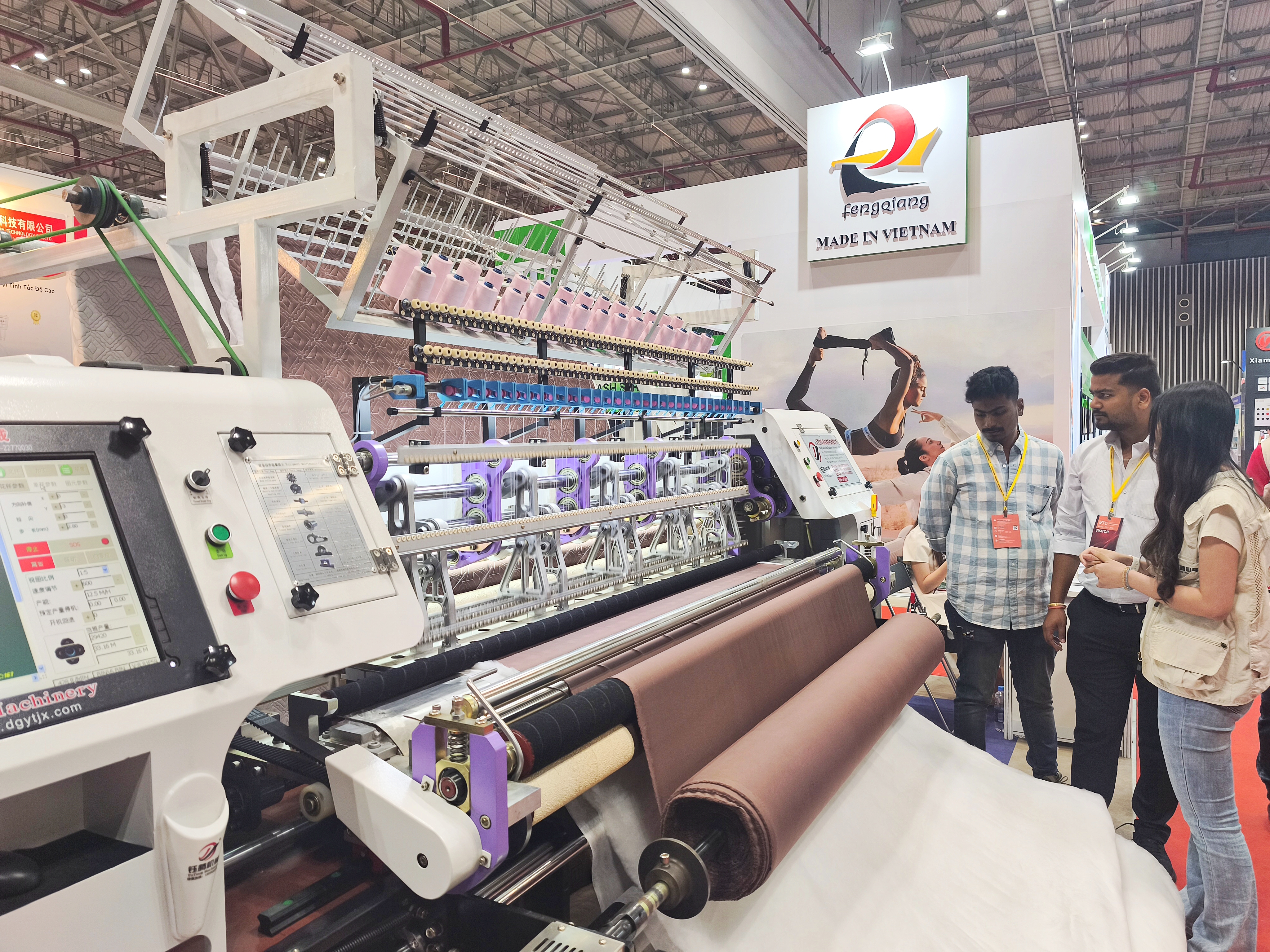 Ngành dệt may Việt Nam trước thách thức và yêu cầu 'xanh hóa'