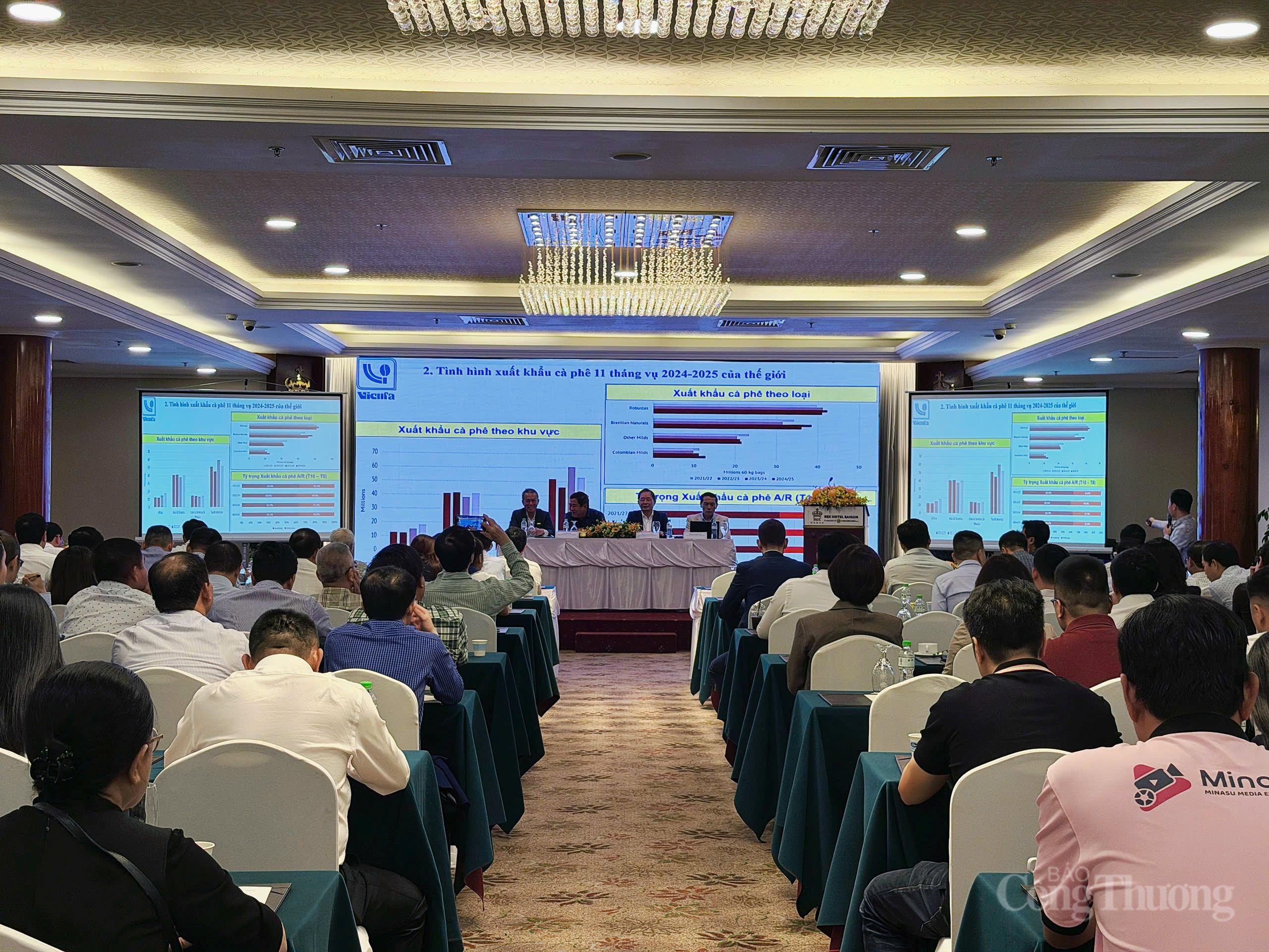 Tháo gỡ vướng mắc thuế, khơi thông vốn cho doanh nghiệp cà phê