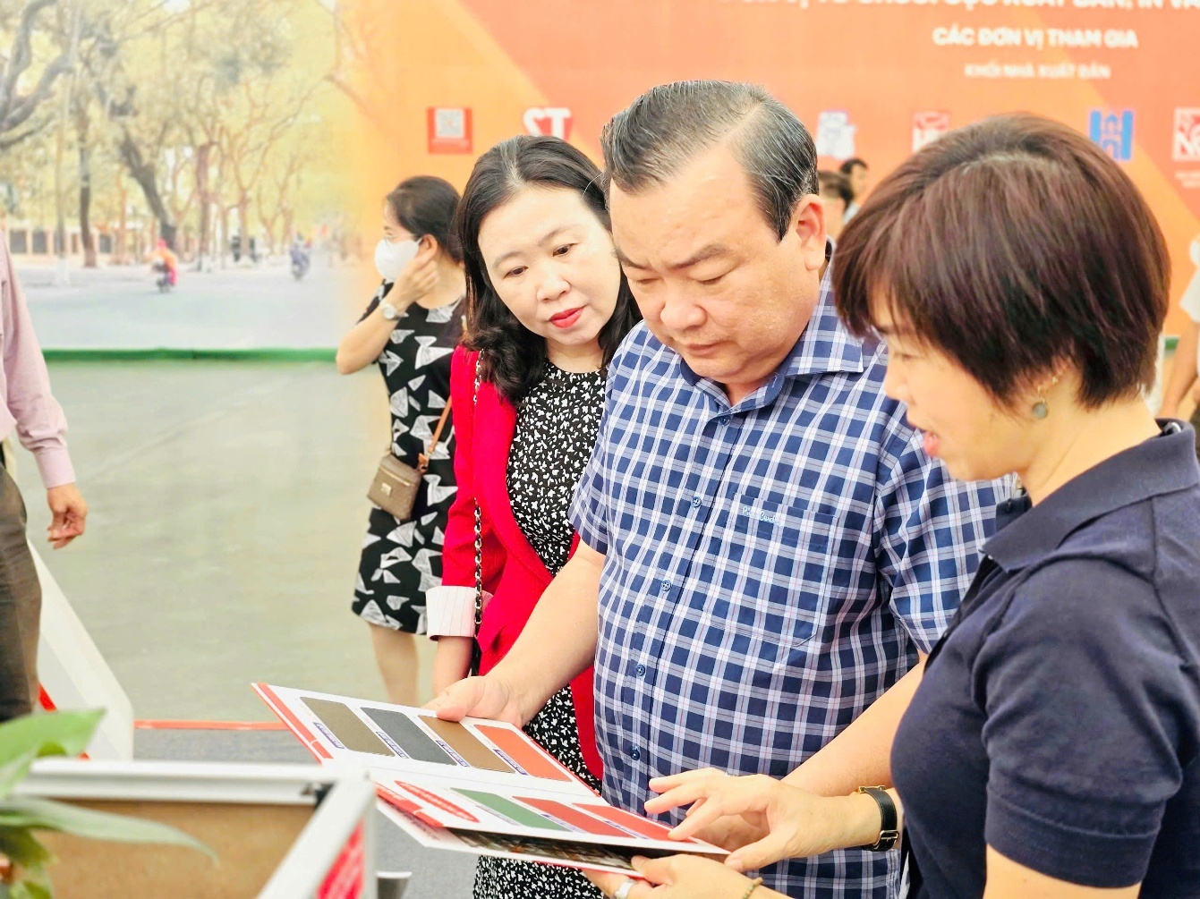 Không khí giao thương sôi động tại Hội chợ Mùa Thu lần thứ nhất - 2025 - 5