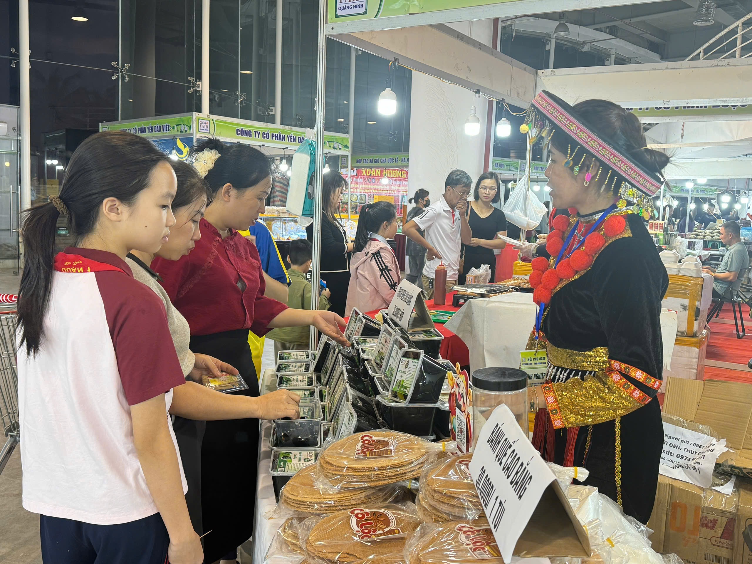 Hội chợ OCOP Quảng Ninh - Thu Đông: Kết nối, hội nhập và phát triển
