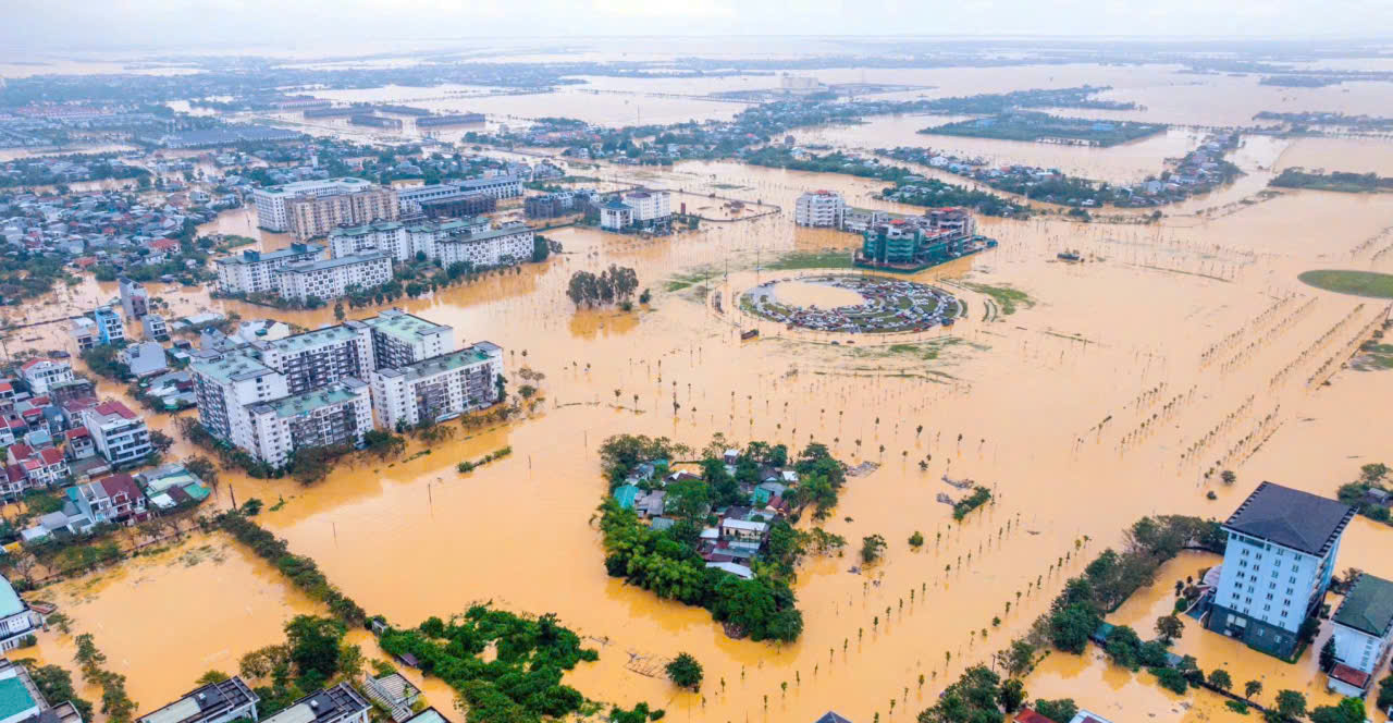 Thành phố Huế: Tiếp tục ứng phó với mưa lớn, sạt lở đất, lũ quét