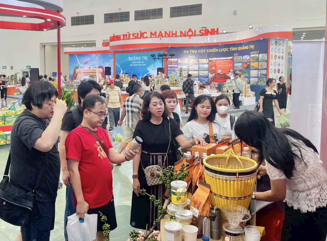 Những người đưa nông sản Gia Lai tỏa hương giữa mùa thu Hà Nội