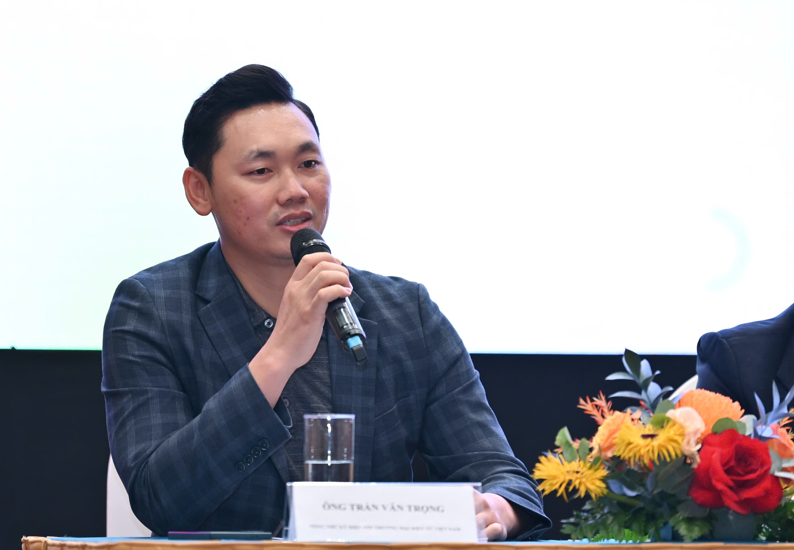 Đâu là yếu tố then chốt để thương mại điện tử đạt mục tiêu 'an toàn- an tâm- an vui'