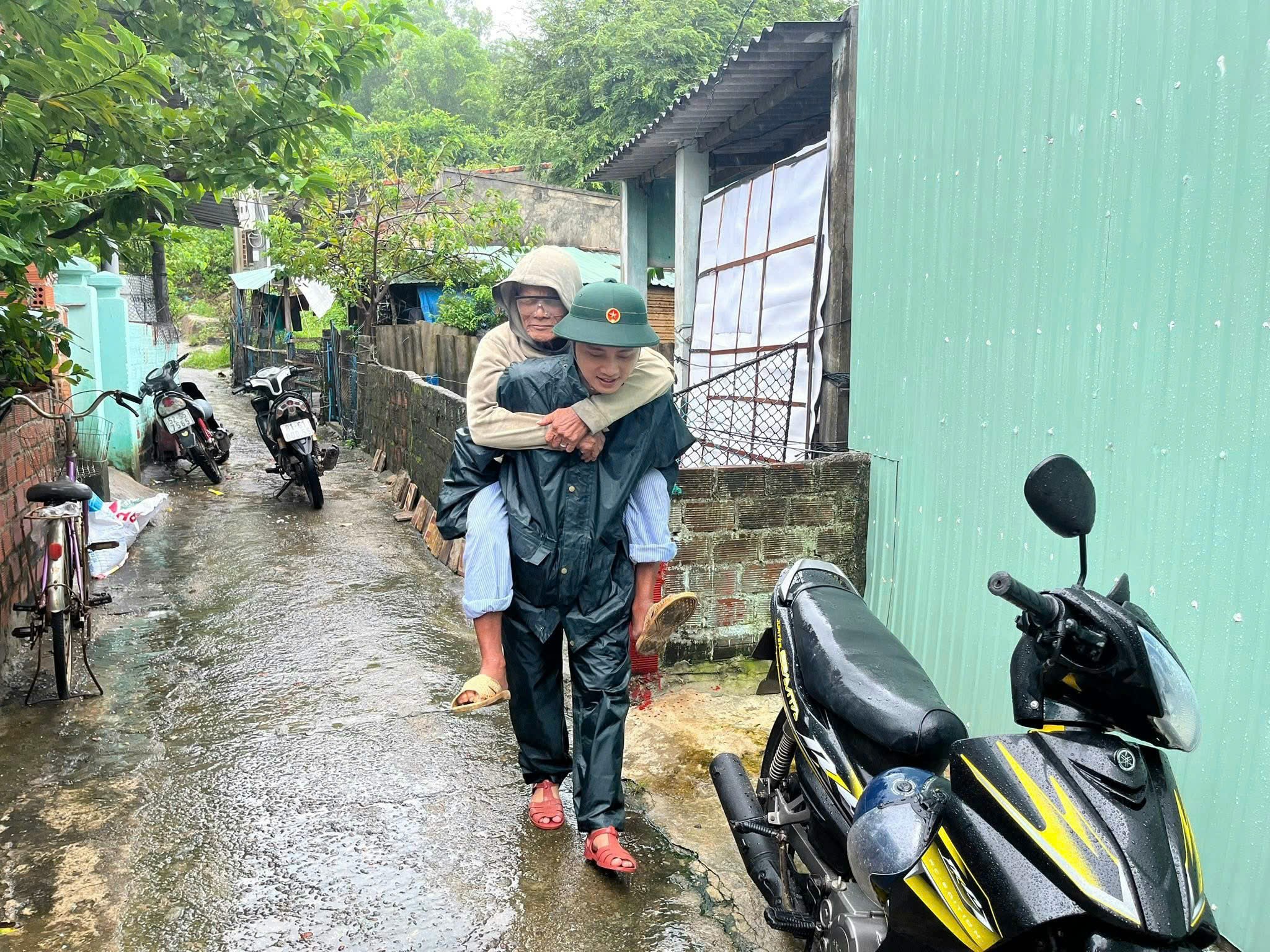 Sơ tán hơn 126.000 hộ dân tại các tỉnh Quảng Ngãi, Gia Lai, Khánh Hòa