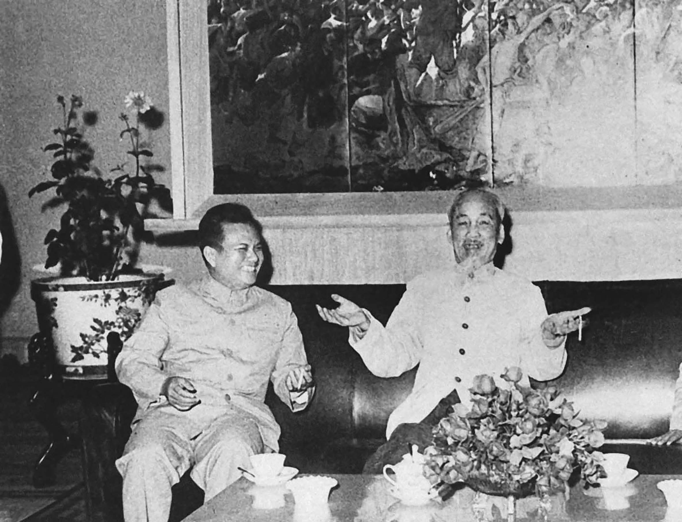 Quan hệ hữu nghị vĩ đại, đoàn kết đặc biệt Việt Nam - Lào