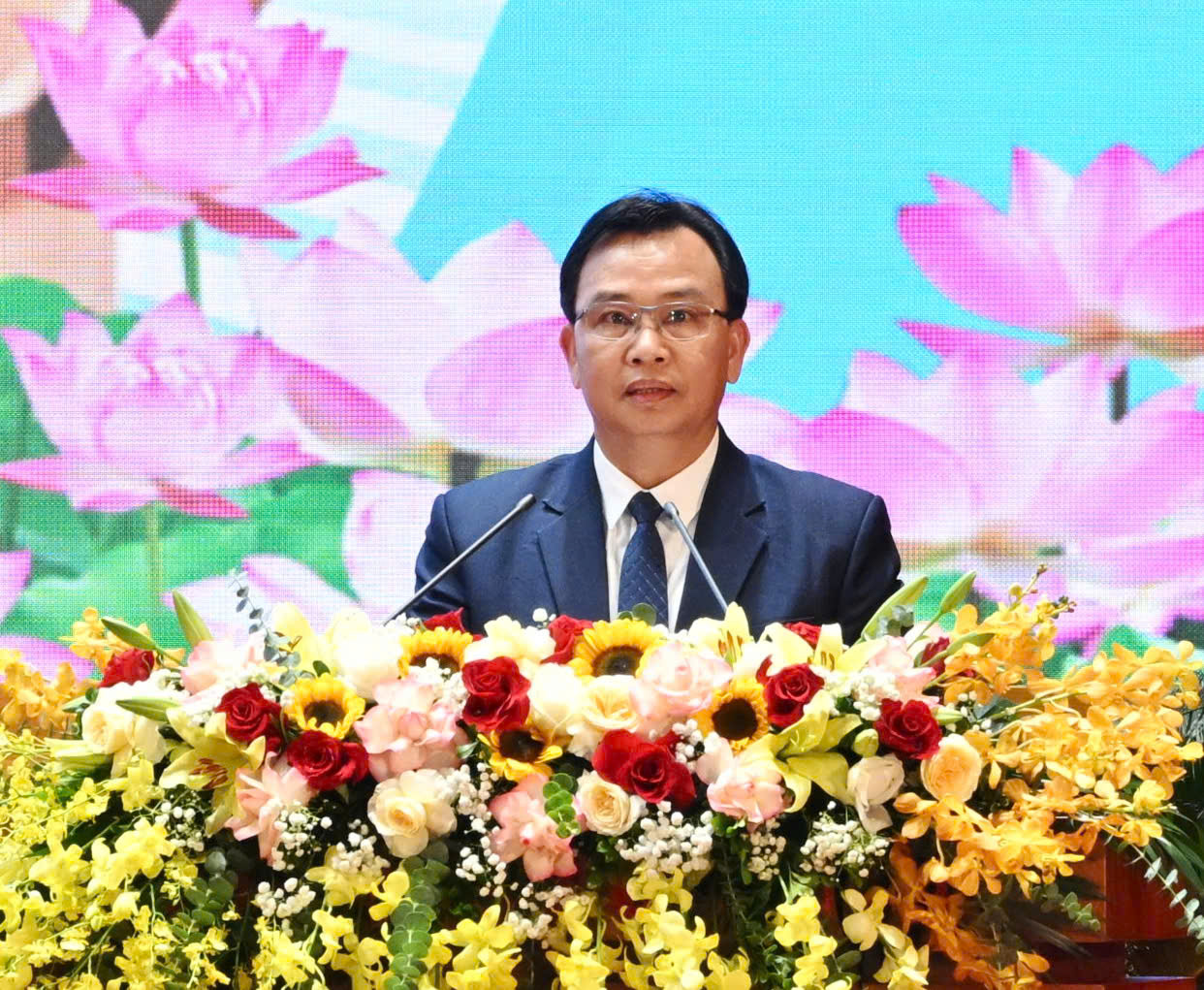 Nhiều đề xuất nâng cao hiệu quả hợp tác thương mại Việt - Lào