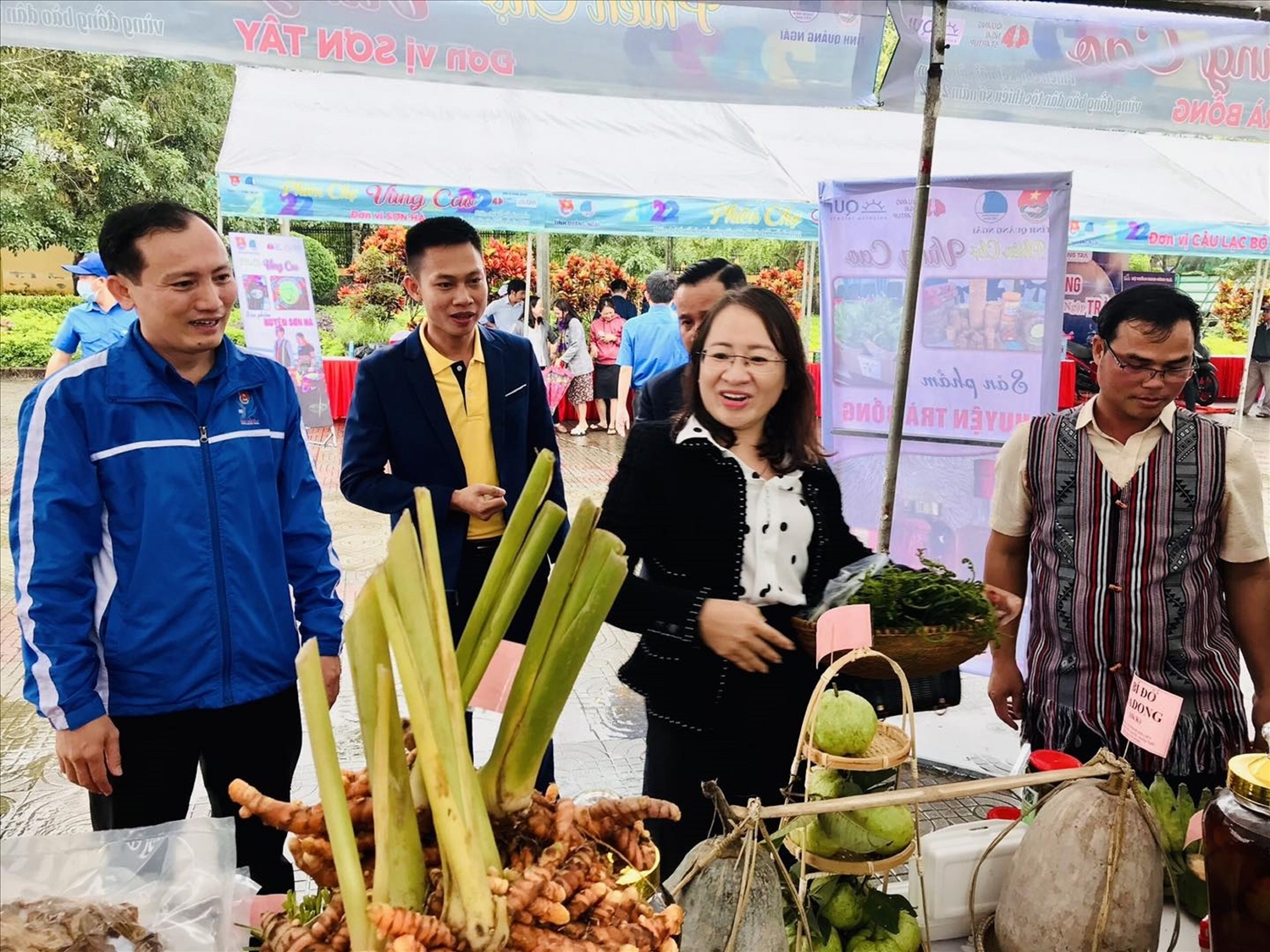 Quảng Ngãi đầu tư hạ tầng chợ miền núi, thúc đẩy thương mại vùng cao