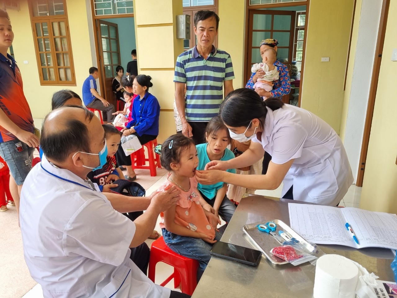 'Cuộc chiến' chống suy dinh dưỡng trẻ em vùng cao Lạng Sơn