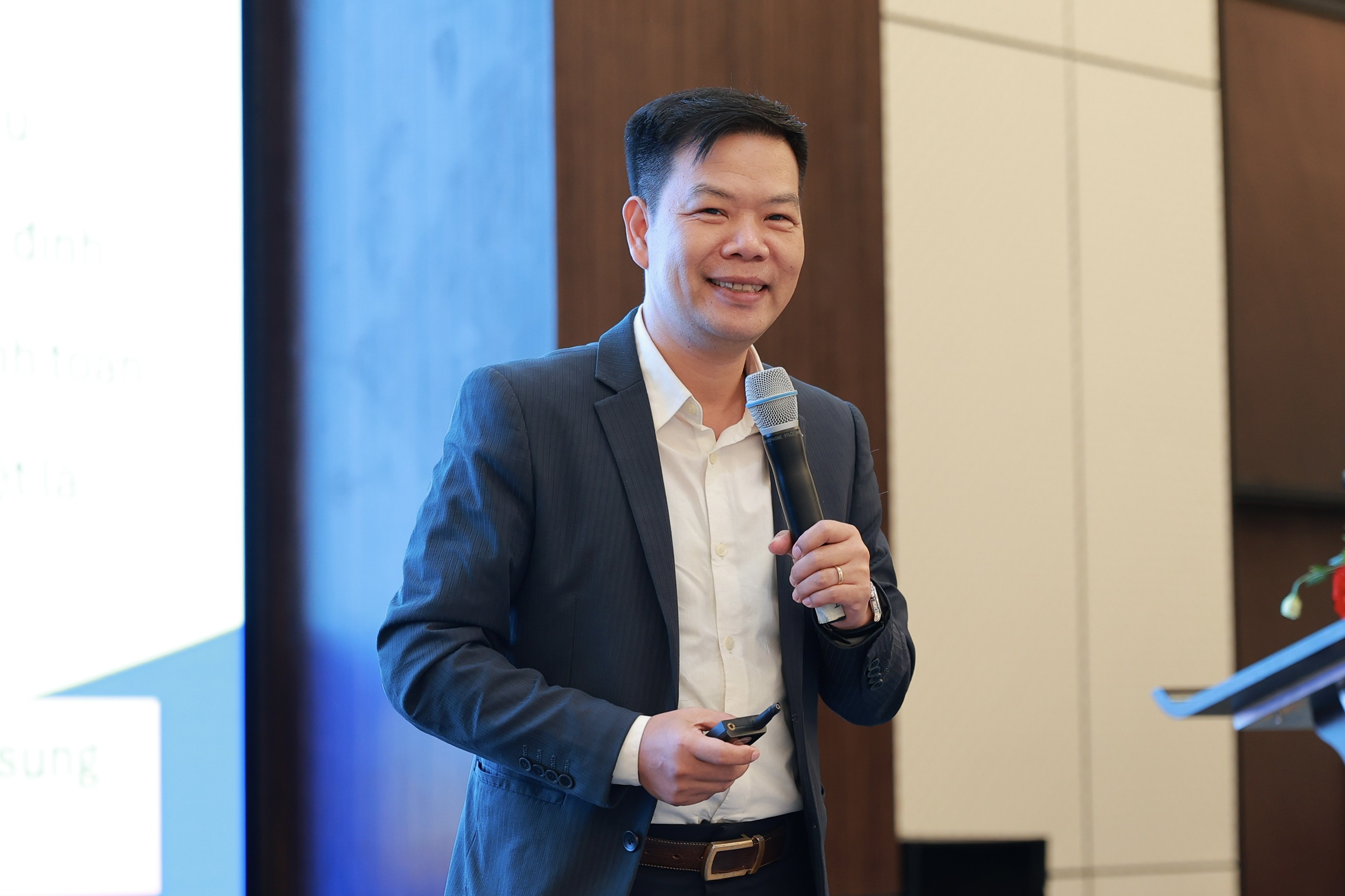 Gấp rút chuẩn bị những công đoạn cuối cùng cho Online Friday 2025