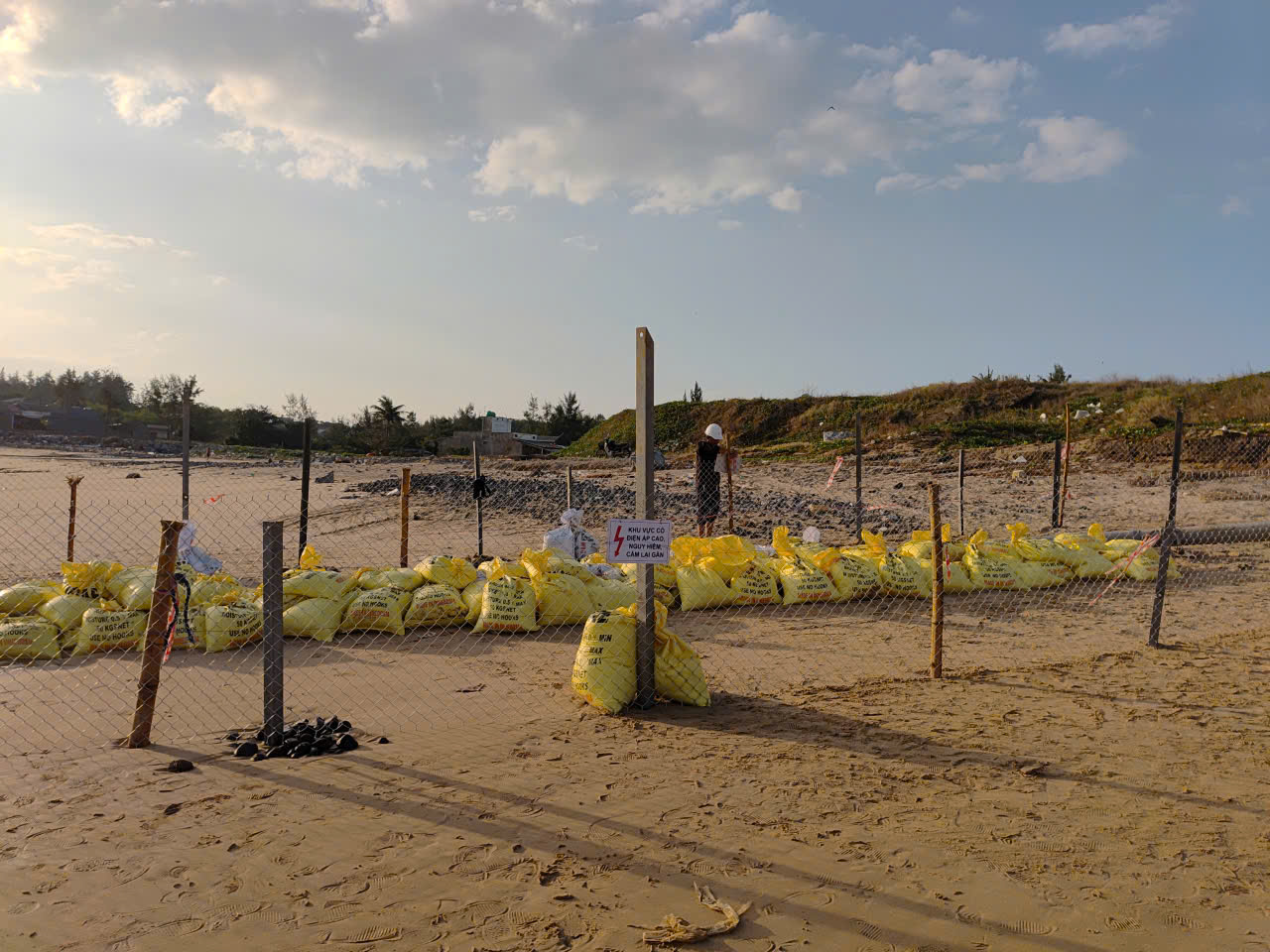 Quảng Ngãi: Đảm bảo an toàn tuyến cáp xuyên biển cấp điện cho Lý Sơn