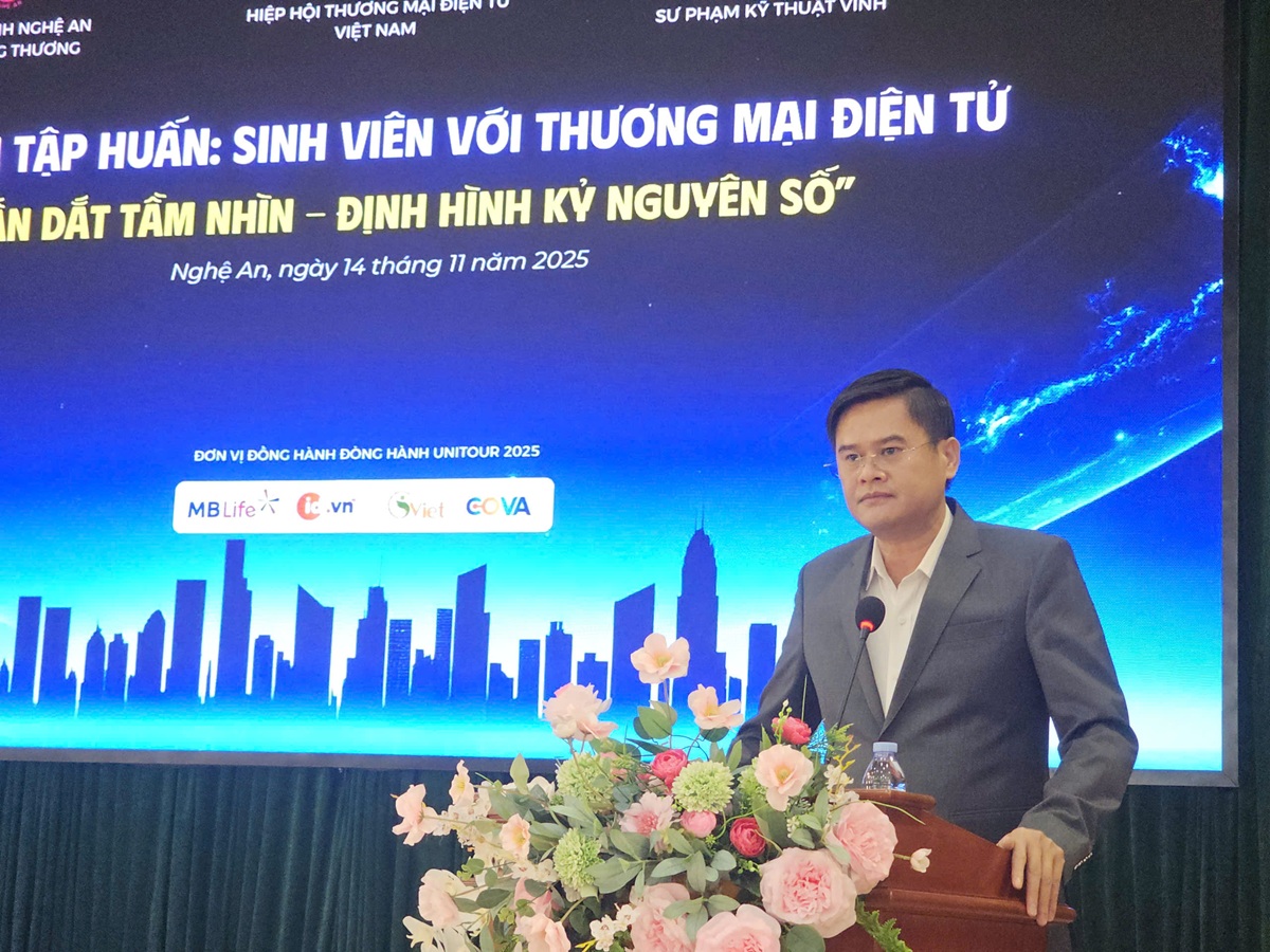 Nghệ An phát triển thương mại điện tử ngay từ giảng đường đại học