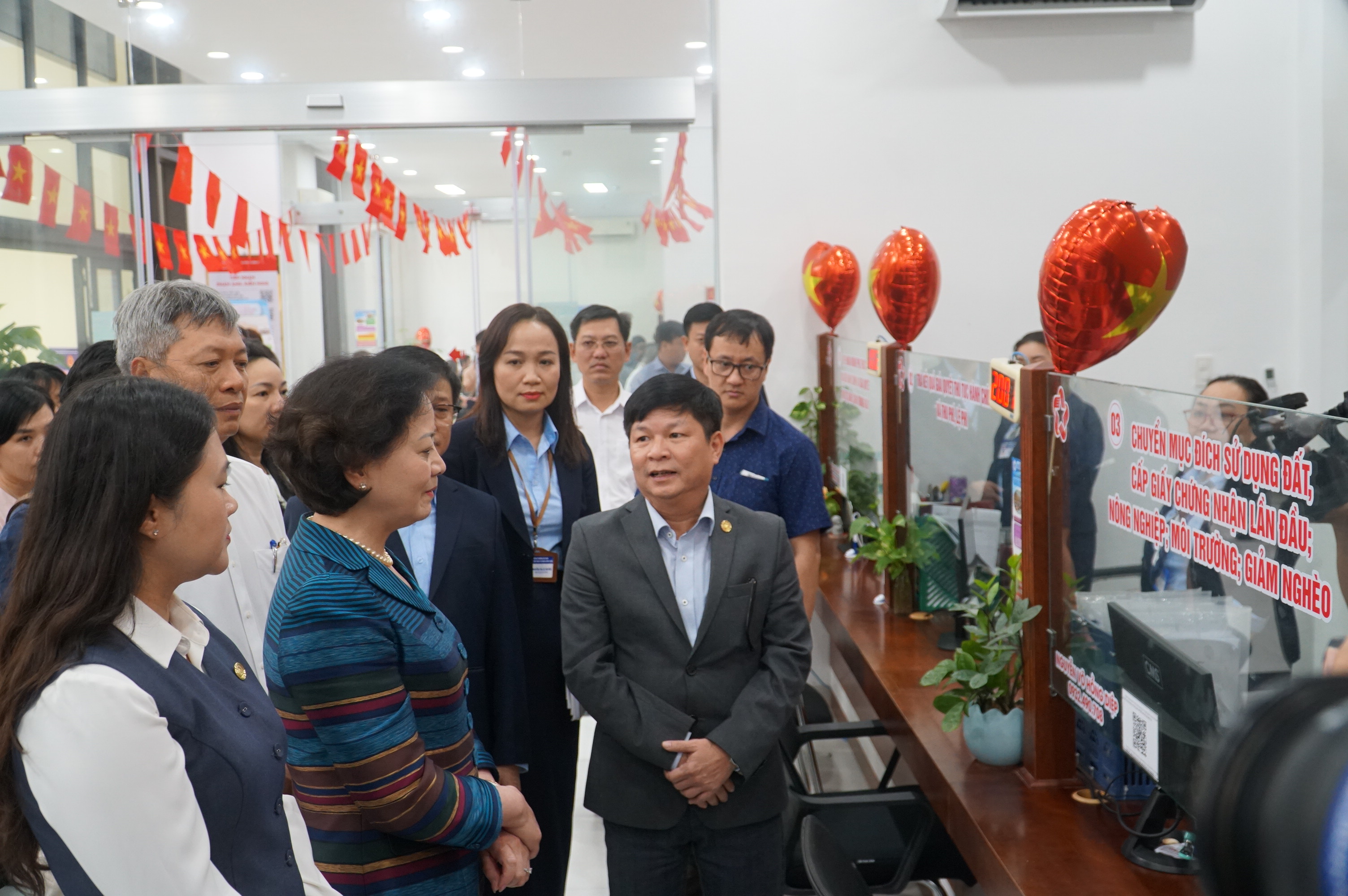 Nâng cao chất lượng cán bộ xã, phường là nhiệm vụ then chốt của then chốt