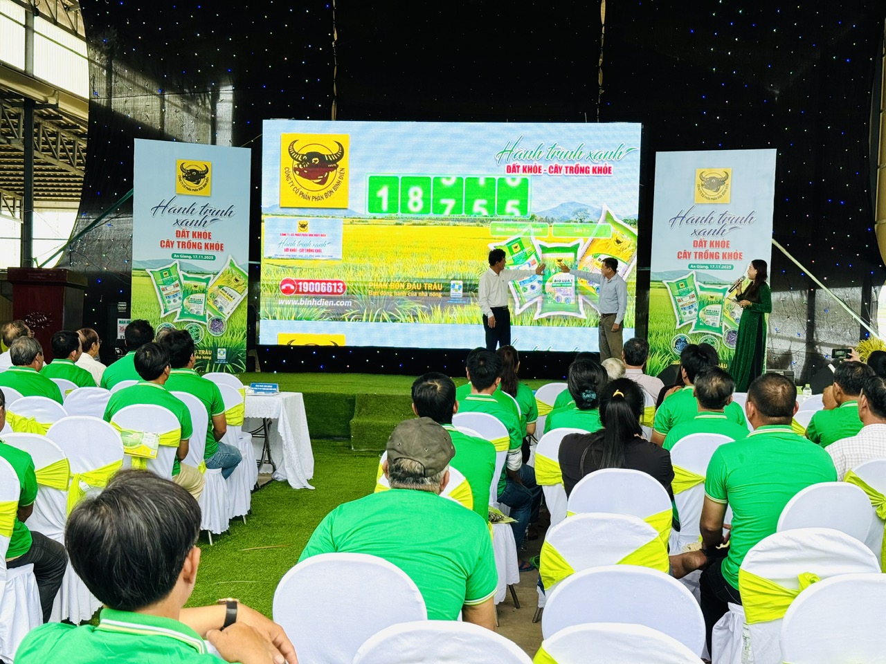 Bình Điền khởi động 'hành trình xanh, đất khoẻ, cây khoẻ' tại An Giang