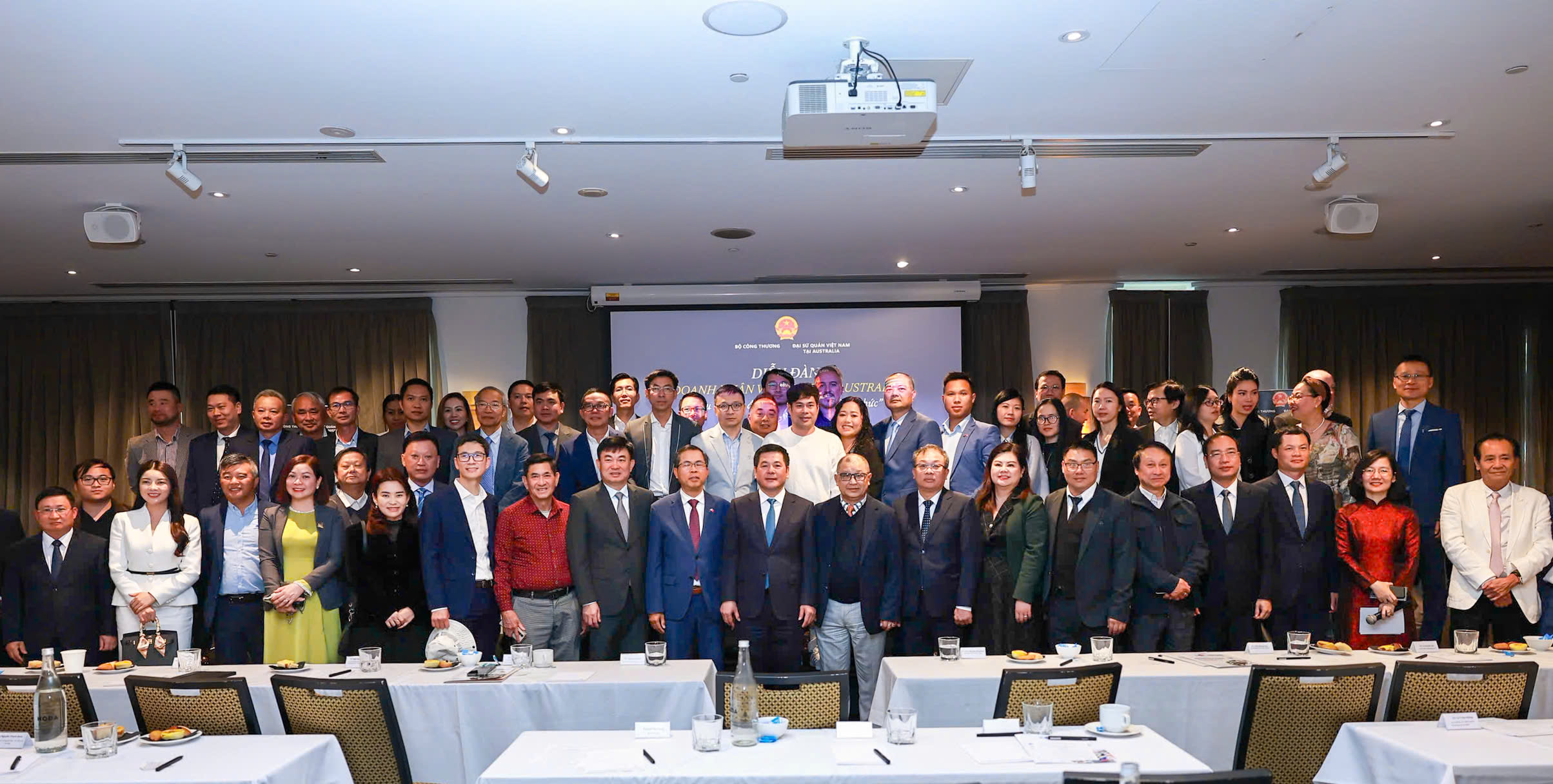 Diễn đàn Doanh nhân Việt Nam tại Australia do Bộ Công Thương tổ chức ghi nhận vai trò ngày càng lớn của cộng đồng doanh nhân người Việt tại Australia trong kết nối thị trường, chuyển giao công nghệ. Ảnh Nguyên Minh