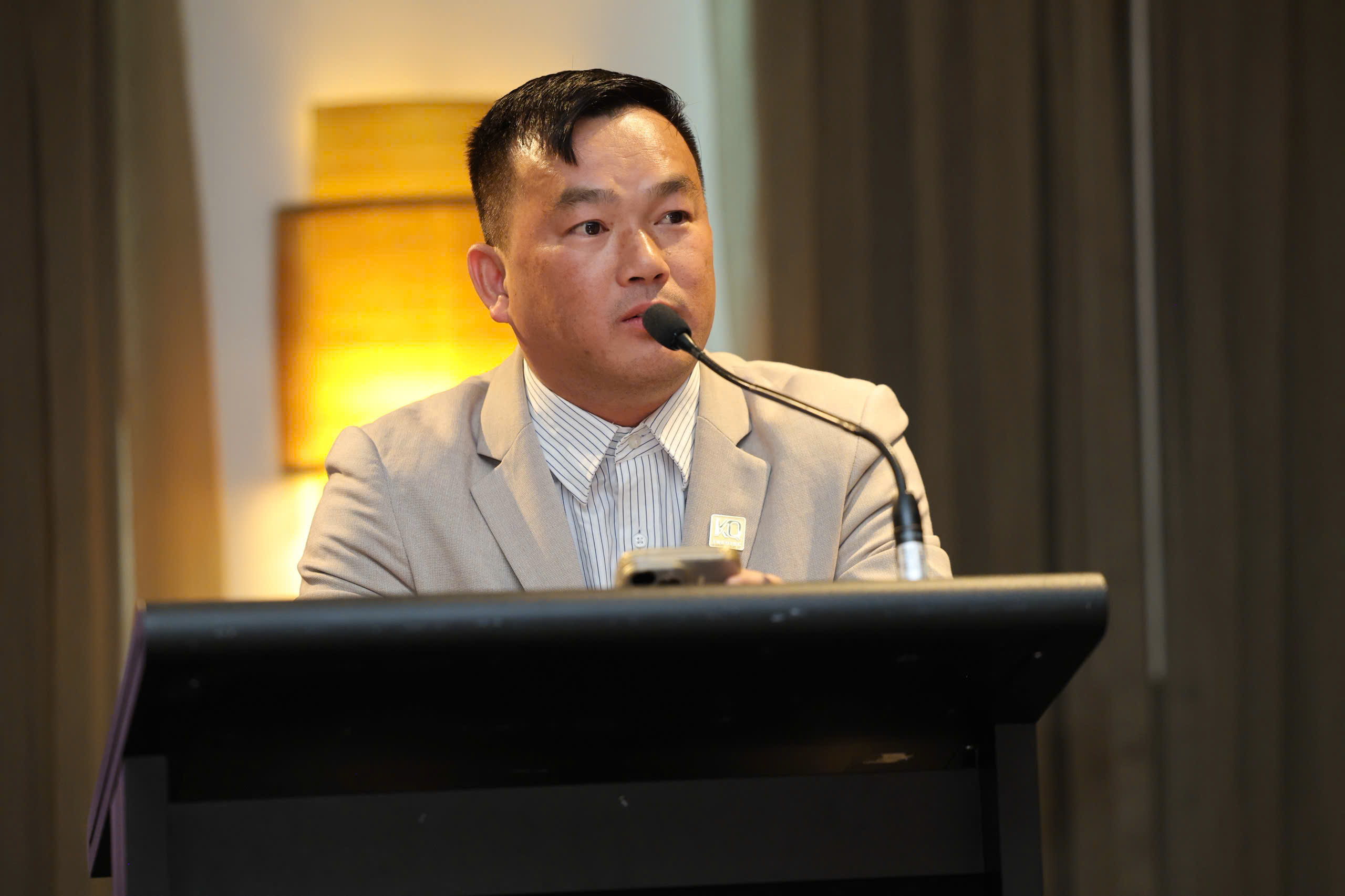 Ông Nguyễn Thanh Bình, Chủ tịch Hội Logistics và Đầu tư Việt Nam - Australia, Tổng giám đốc Công ty KQ Trading phát biểu tại Diễn đàn. Ảnh Nguyên Minh