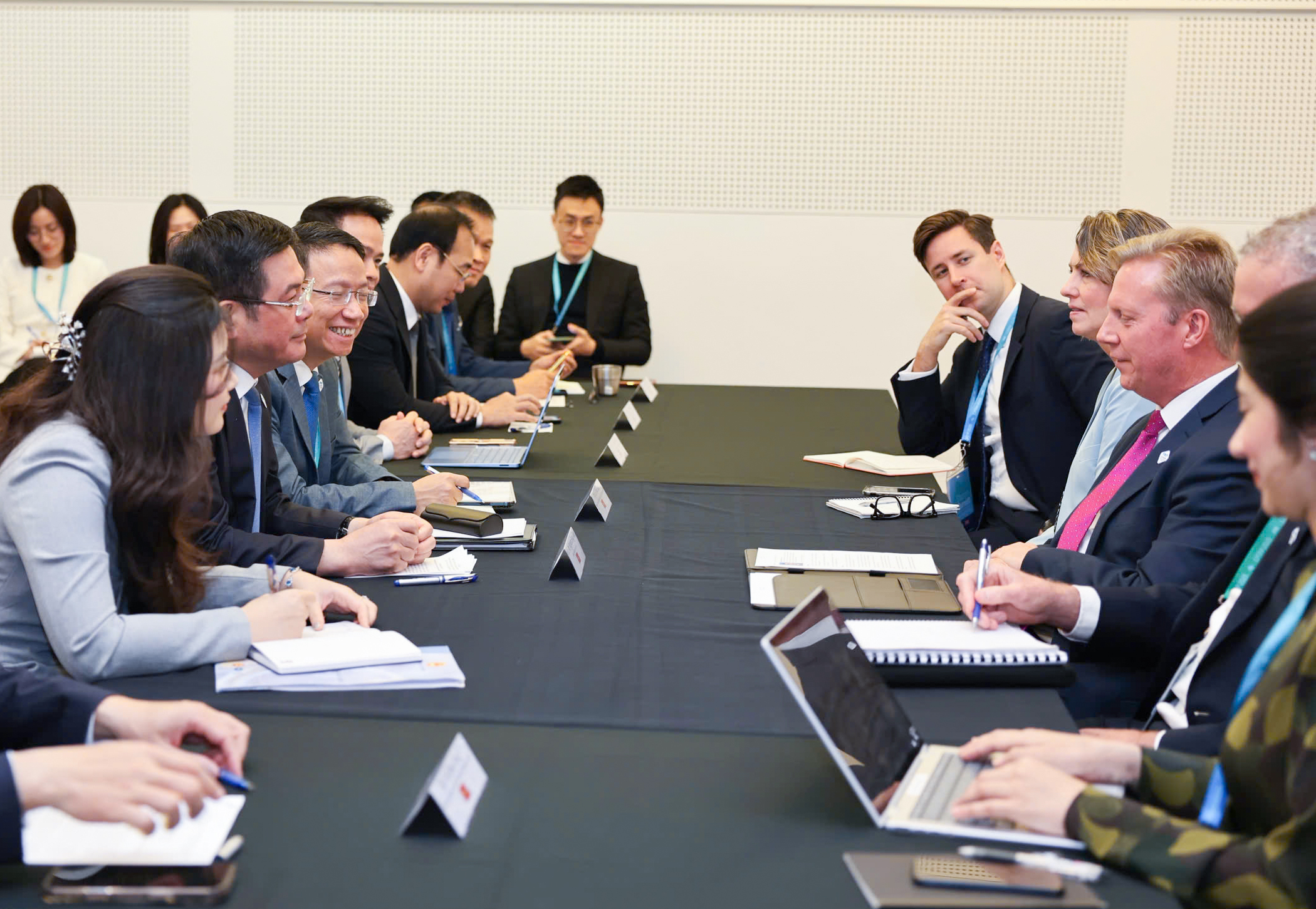 Bộ trưởng McClay cho rằng việc khởi động đàm phán với một số nền kinh tế là cần thiết và có ý nghĩa quan trọng đối với Hiệp định CPTPP trong bối cảnh hiện nay. Ảnh: Nguyên Minh