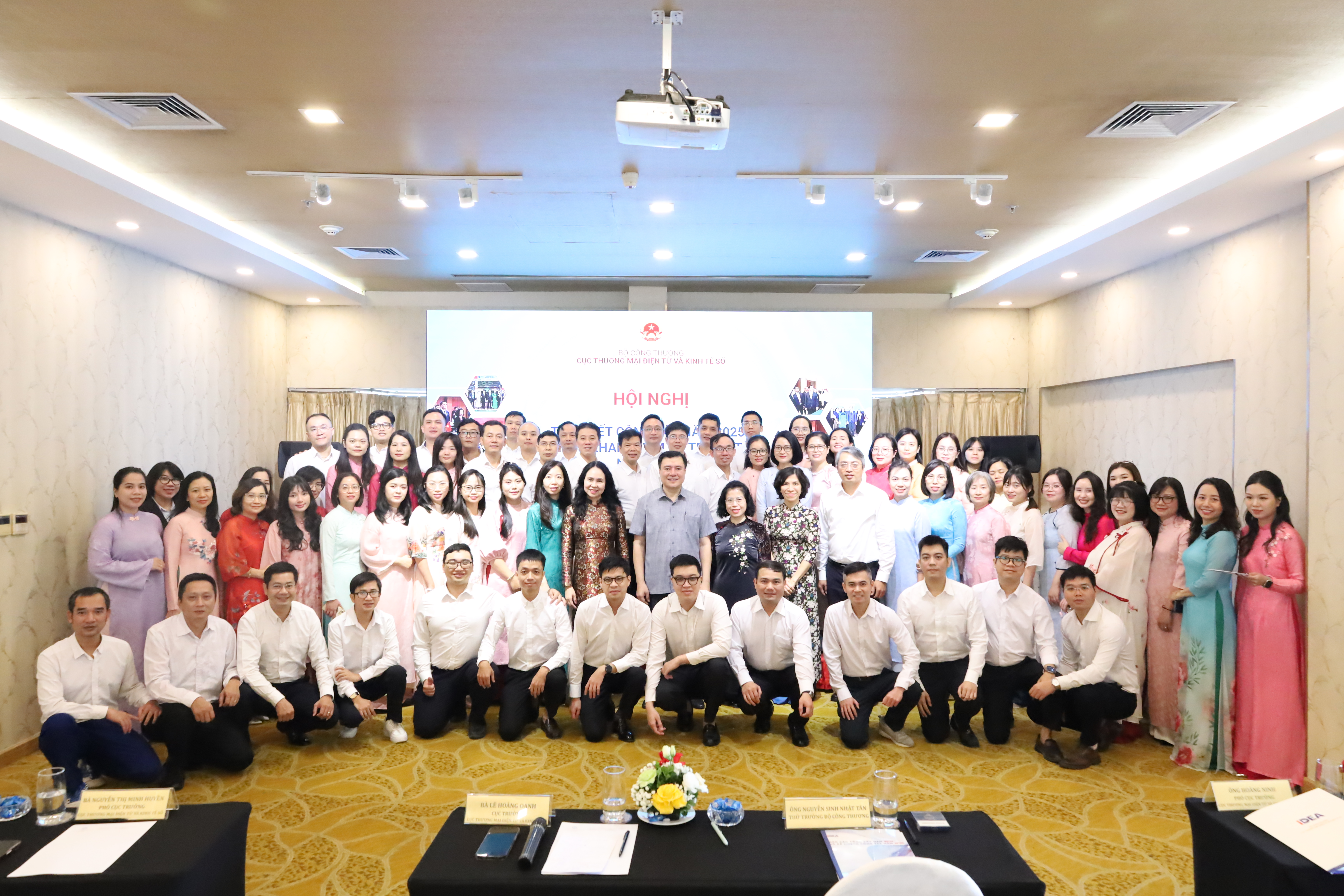 Nhìn lại một năm chuyển động của Cục Thương mại điện tử và Kinh tế số