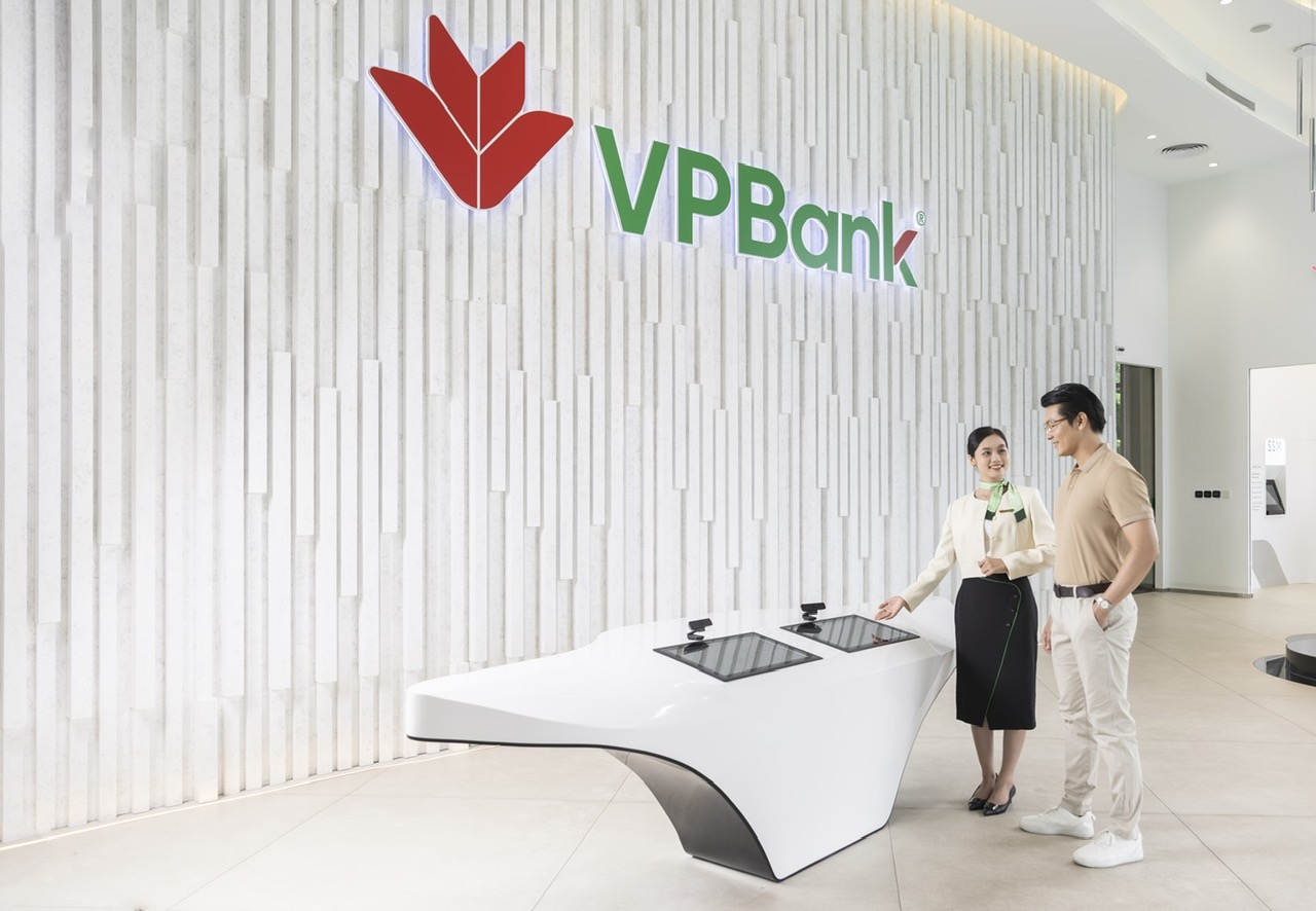 VPBank khẳng định vị thế dẫn đầu với dịch vụ hiện đại, bền vững