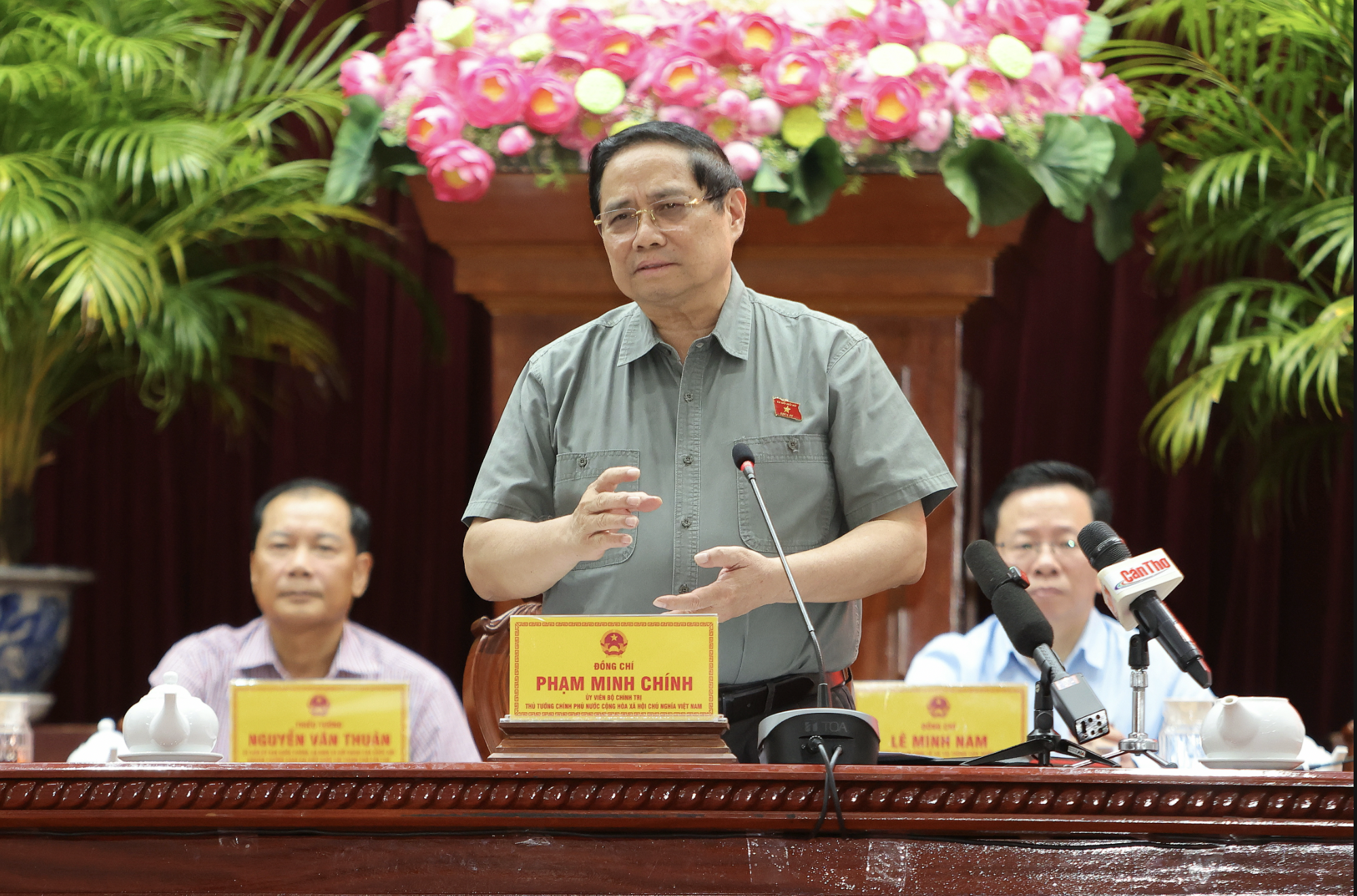 6 nhóm nhiệm vụ, giải pháp trọng tâm triển khai chủ trương, chính sách y tế, giáo dục