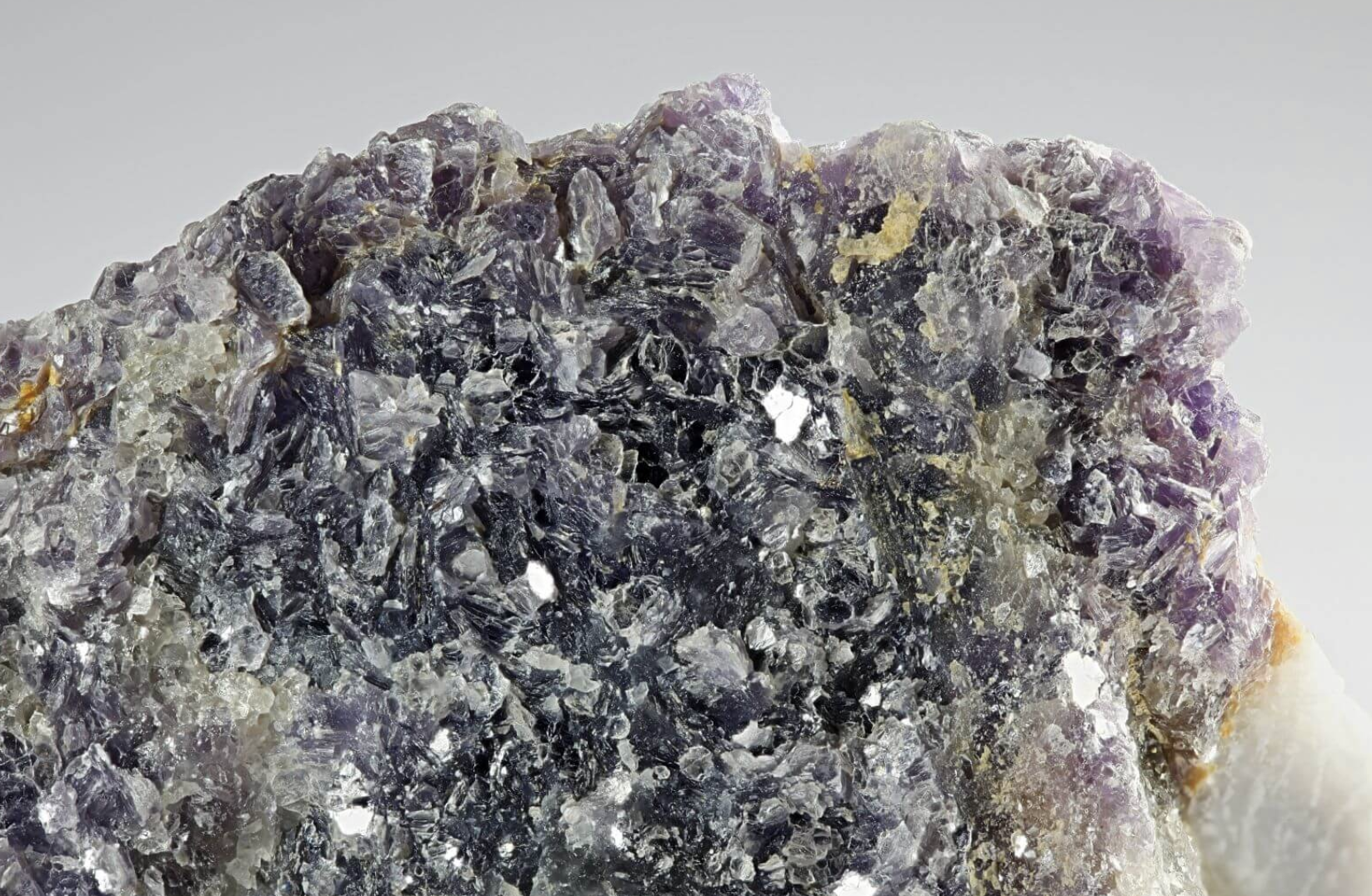 Bùng nổ lưu trữ năng lượng mở lại triển vọng lithium