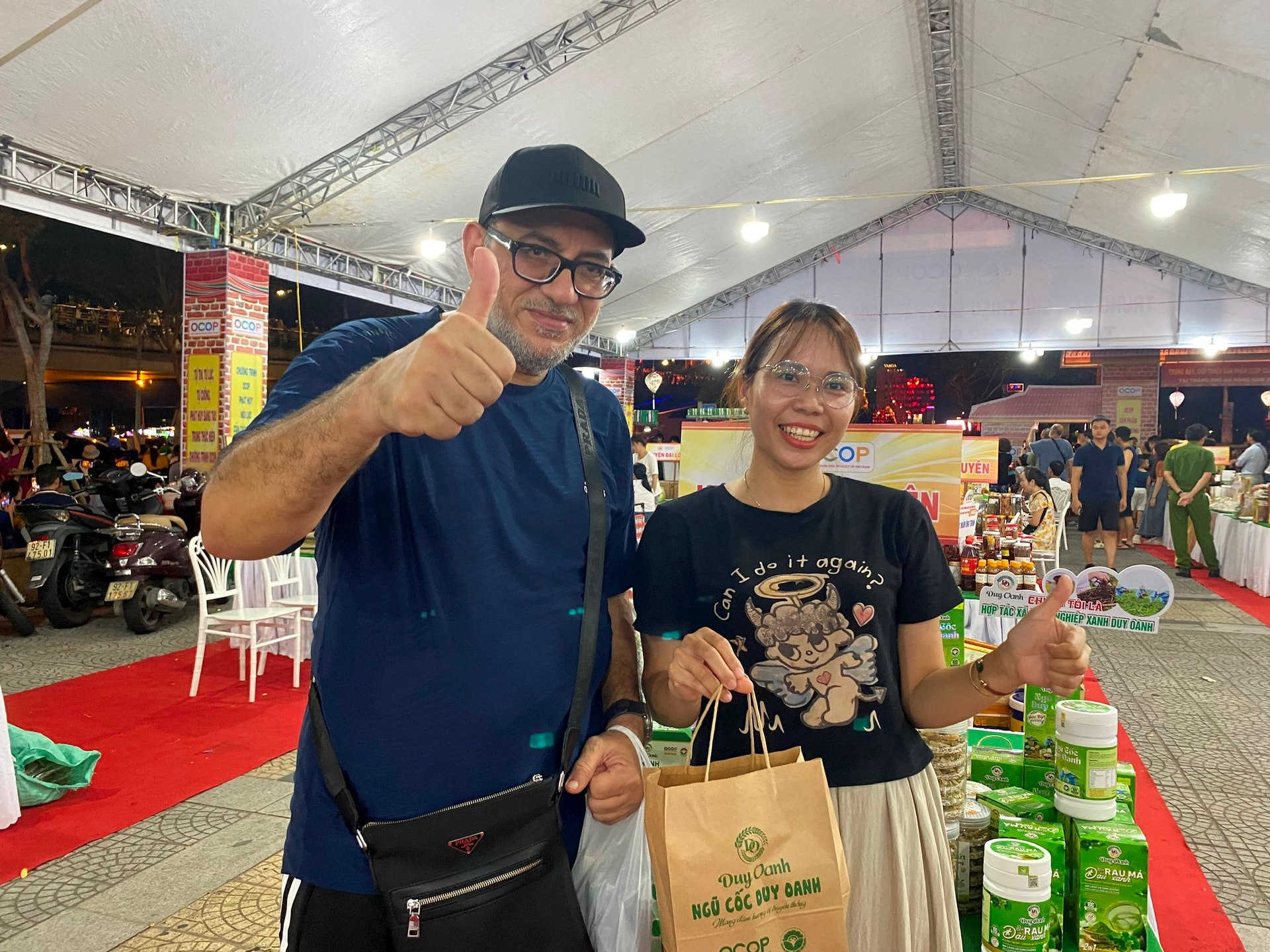 Xuất khẩu tại chỗ: Khi OCOP là 'đại sứ văn hóa'