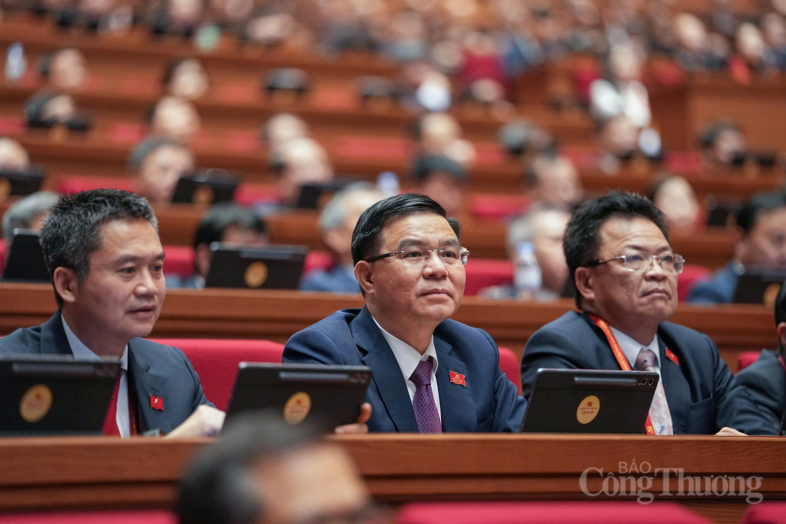 Đại biểu nhất trí cao Báo cáo thẩm tra tư cách đại biểu Đại hội XIV