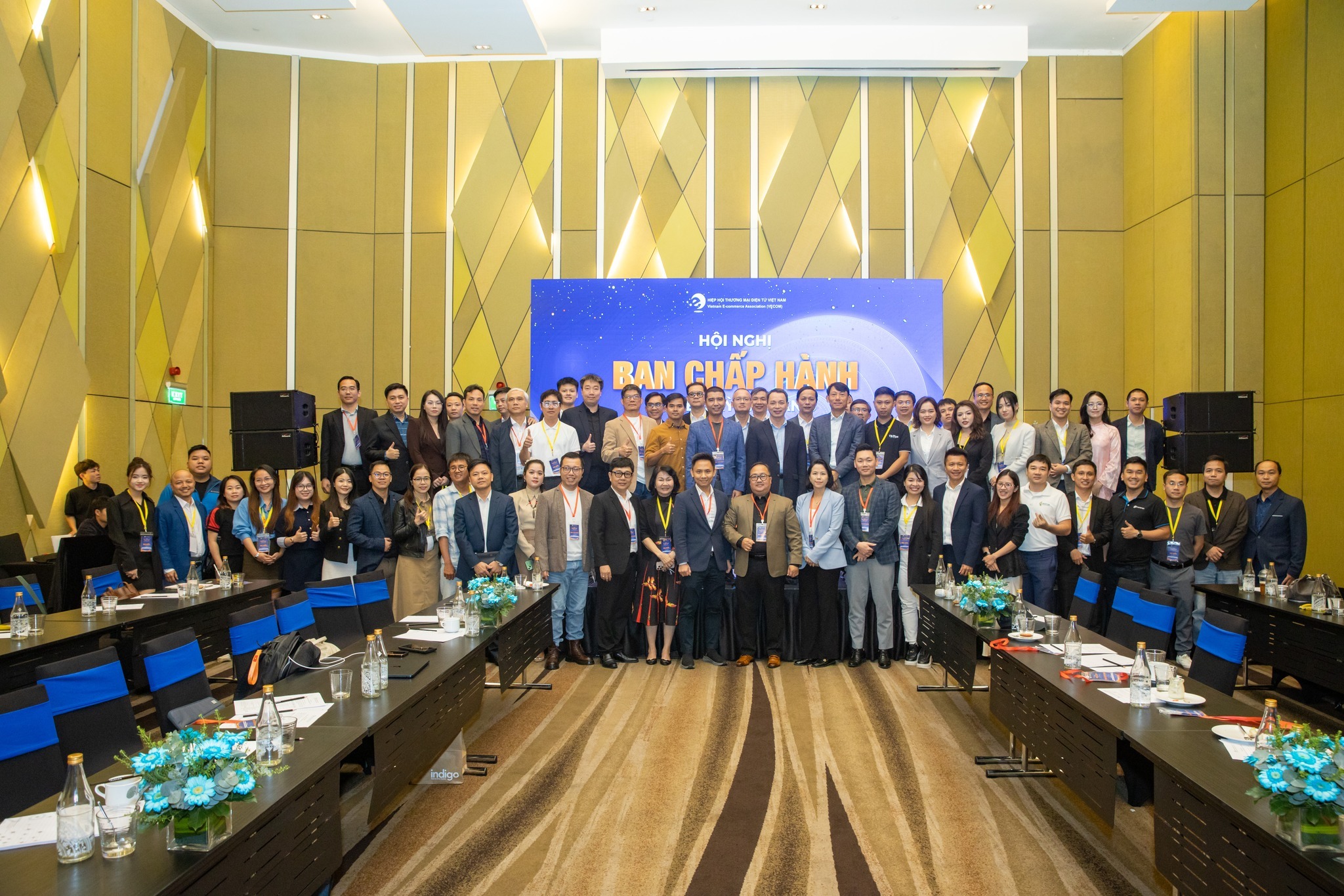 Dấu ấn VECOM trong năm chuyển tiếp của thương mại điện tử Việt Nam