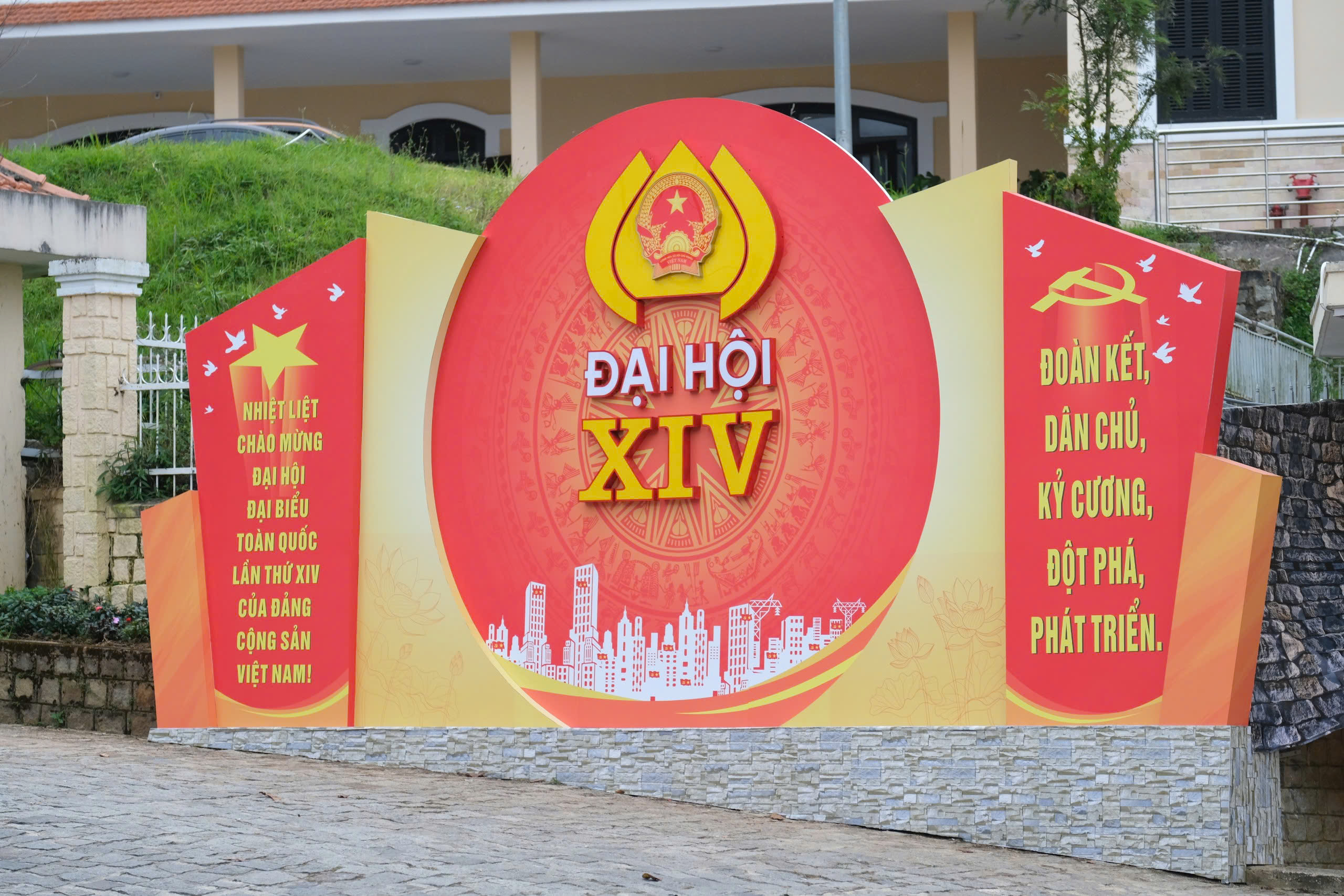 ‘Dân là gốc’ – nền tảng củng cố niềm tin với Đảng của đồng bào Lâm Đồng