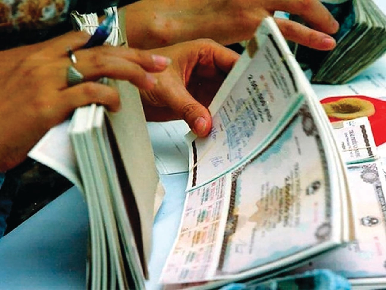 Trái phiếu doanh nghiệp phân hóa ngày càng rõ nét