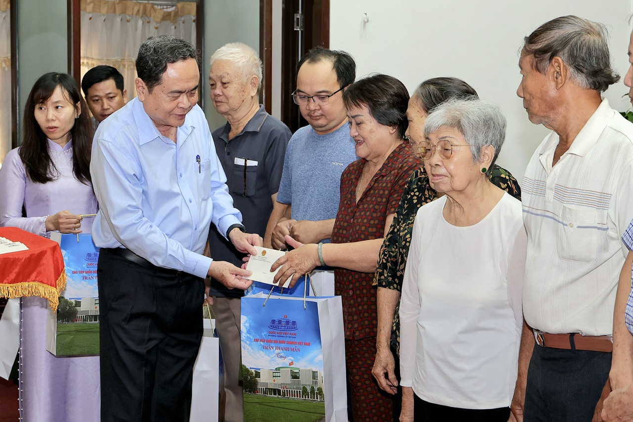 Chủ tịch Quốc hội: Xây dựng Cần Thơ là thành phố đáng sống vùng Tây Nam Bộ