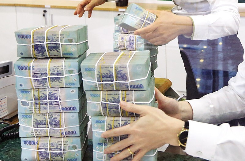 Lợi nhuận ngân hàng 2025: 'Kẻ thăng hạng, người rớt đài' trong cuộc đua Top 10