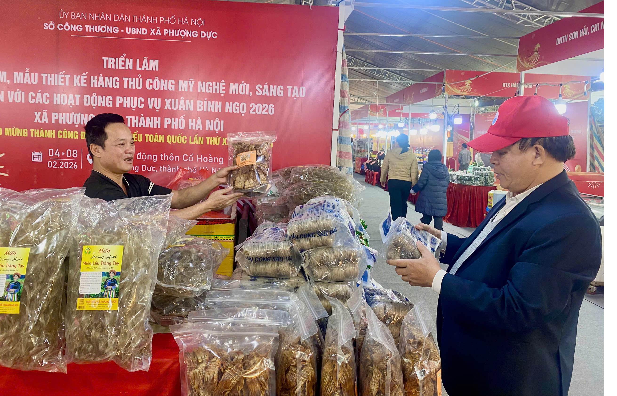 Kết nối làng nghề, thúc đẩy tiêu dùng Xuân Bính Ngọ tại xã Phượng Dực