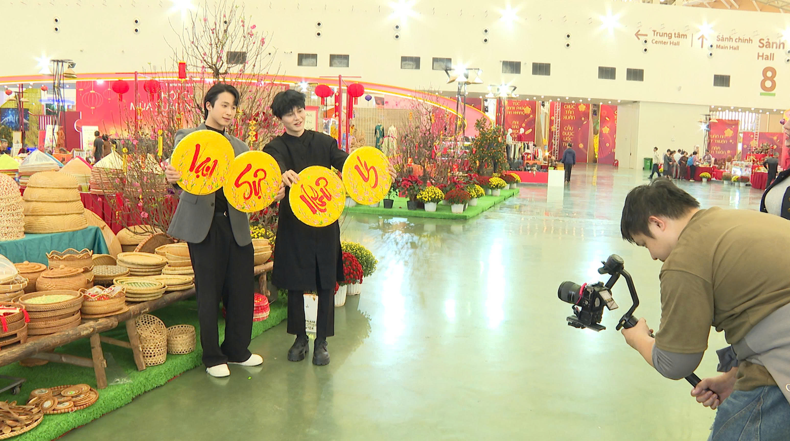 Nhà sáng tạo nội dung lan tỏa sắc xuân Việt tại Hội chợ Mùa Xuân 2026