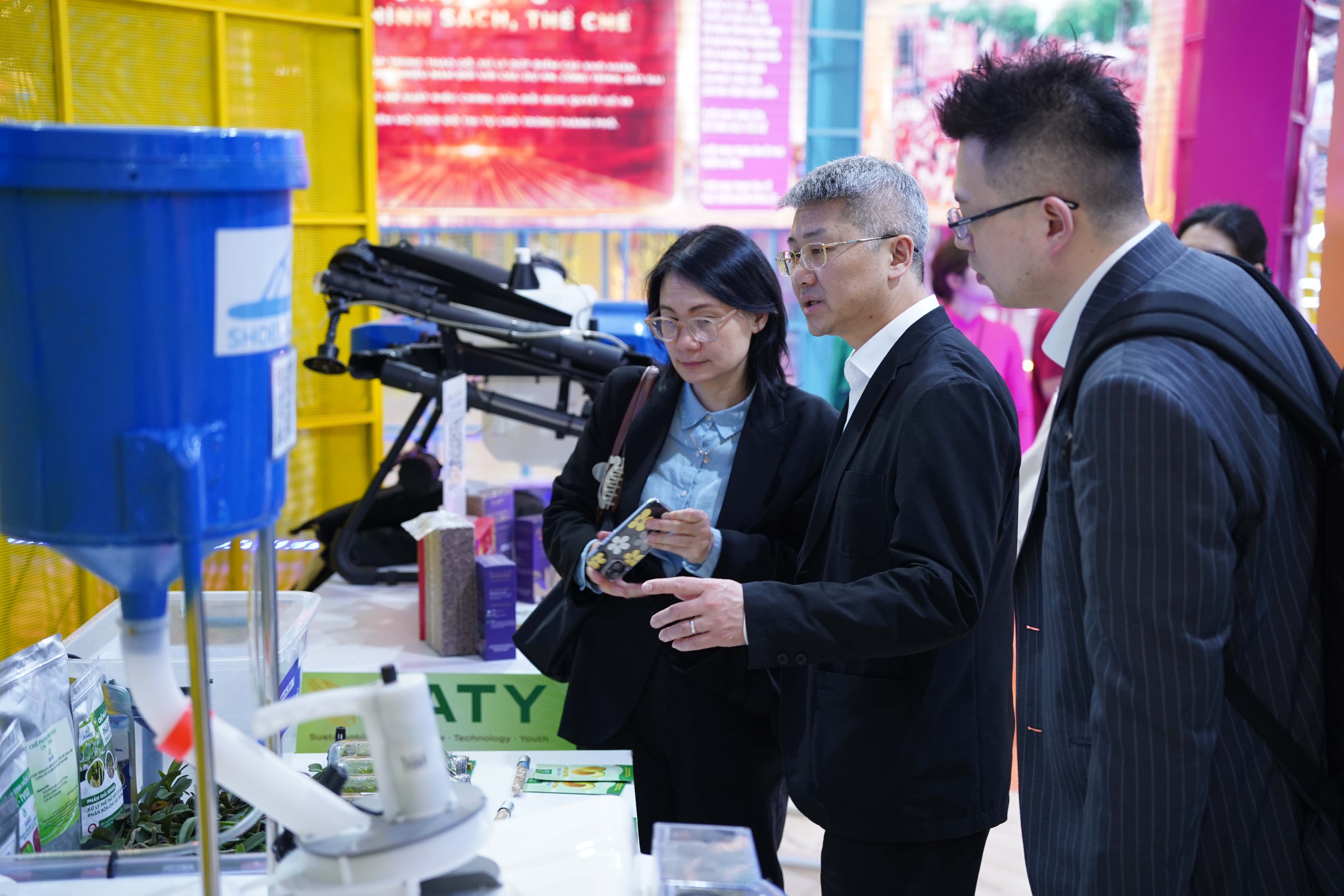 Khách Trung Quốc đánh giá cao Hội chợ Mùa Xuân