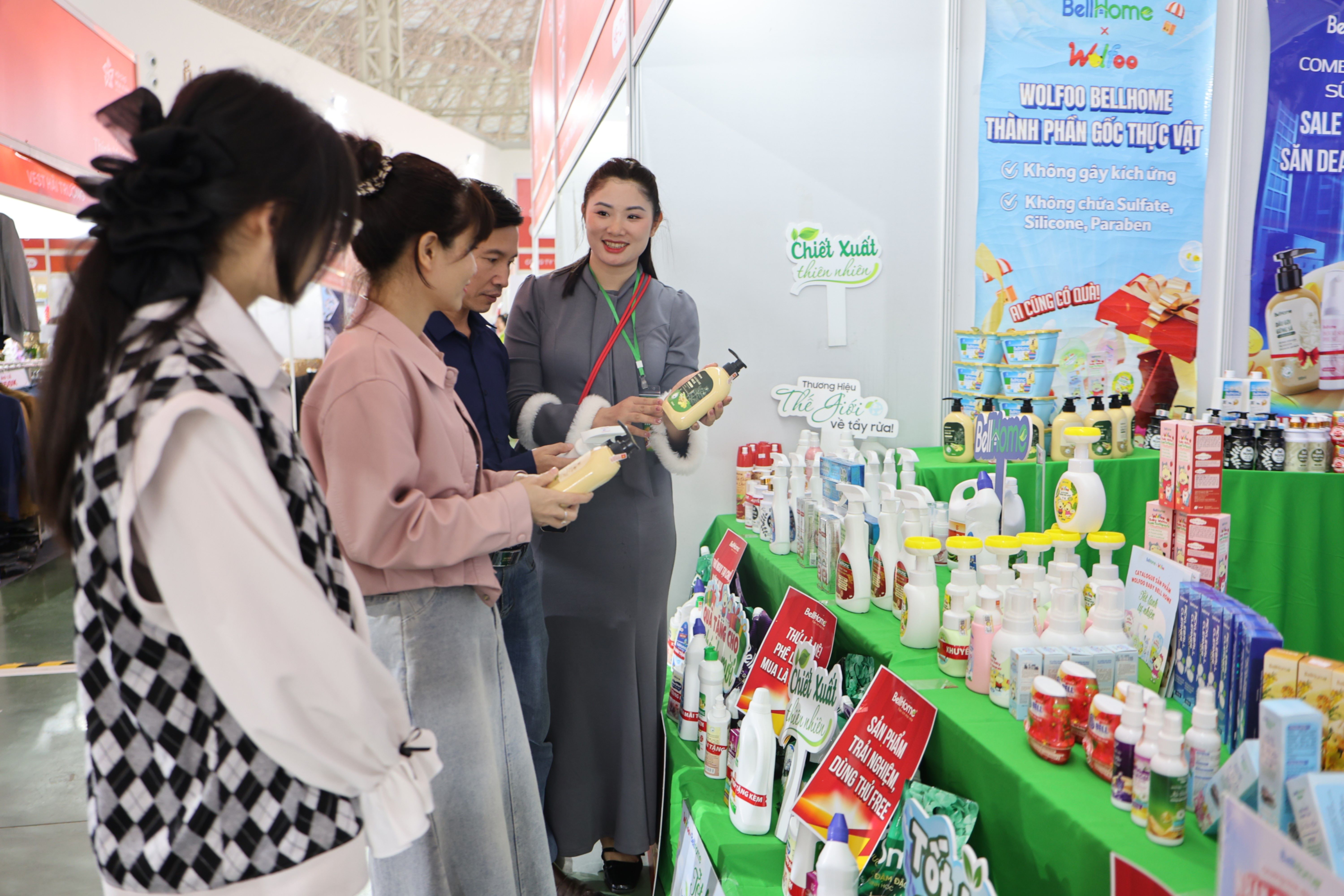 Sản phẩm xanh ‘hút khách’ tại Hội chợ Mùa Xuân 2026