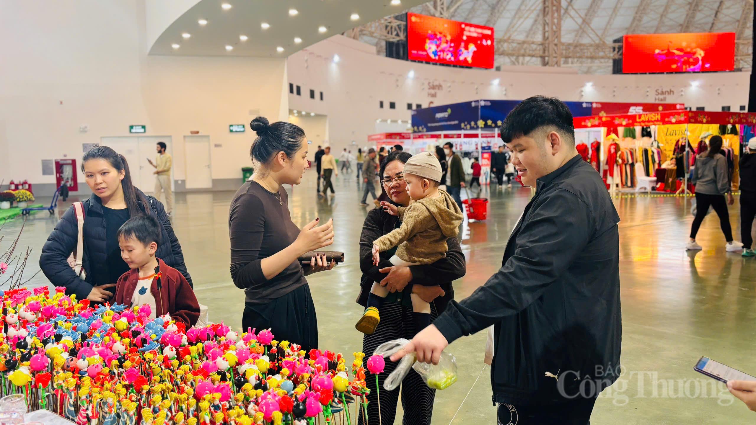 Hội chợ Mùa Xuân: Nông sản, công nghệ và văn hóa cùng tìm thị trường