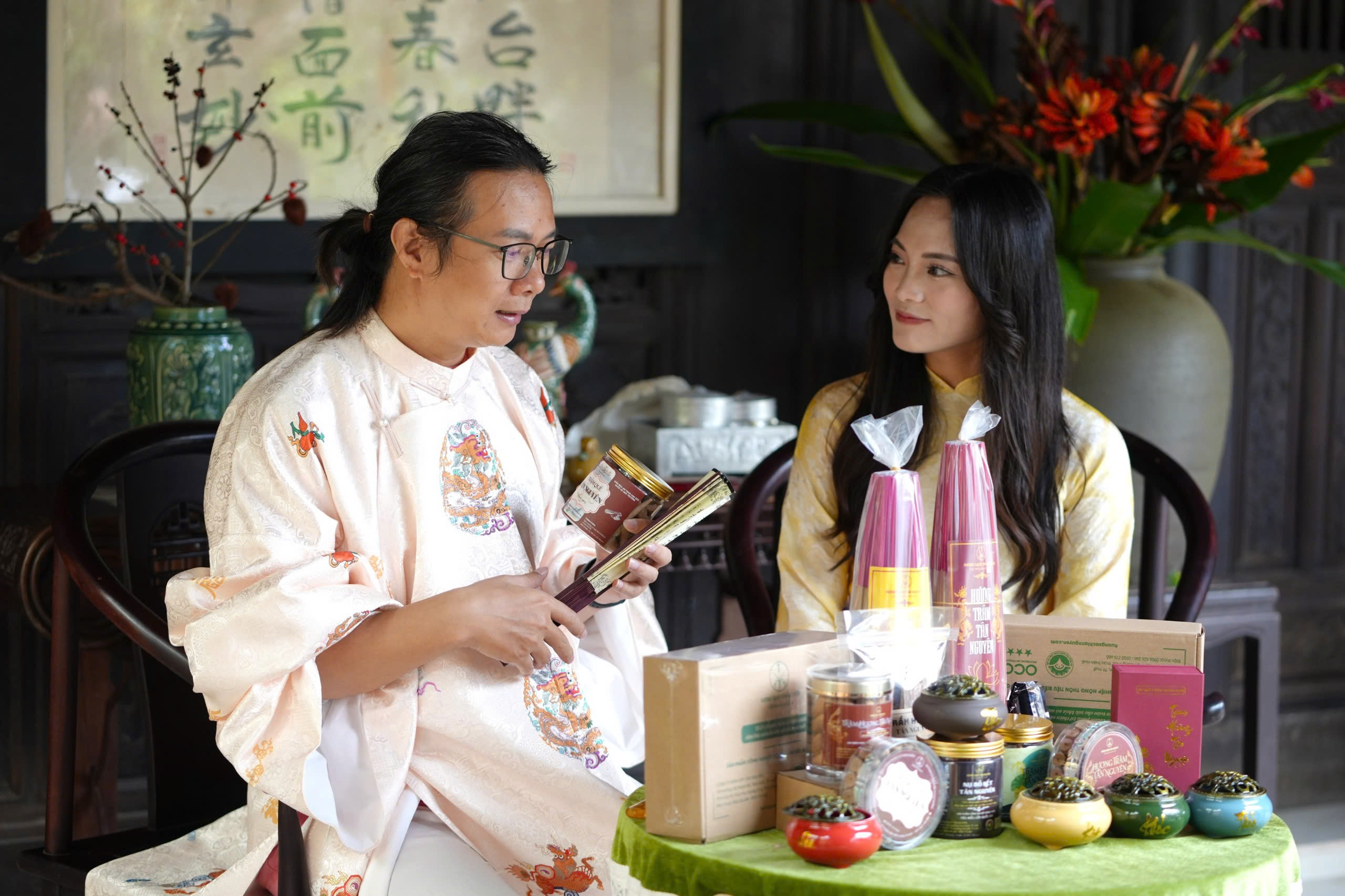 Cao điểm Tết, một shop hương trầm bán 2.000 đơn/ngày trên TikTok Shop