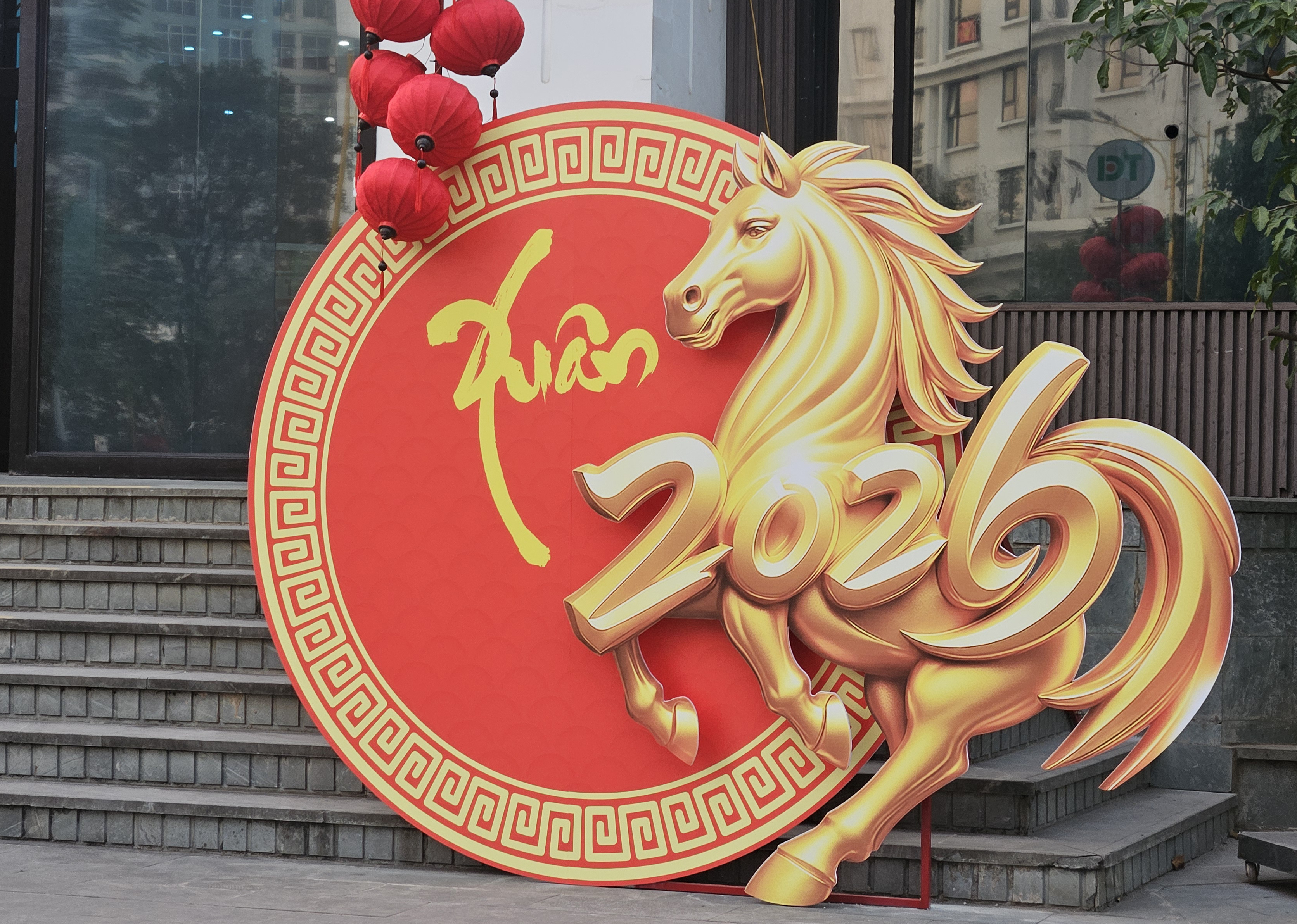 Ngựa xuân rộn ràng khắp phố phường Hà Nội