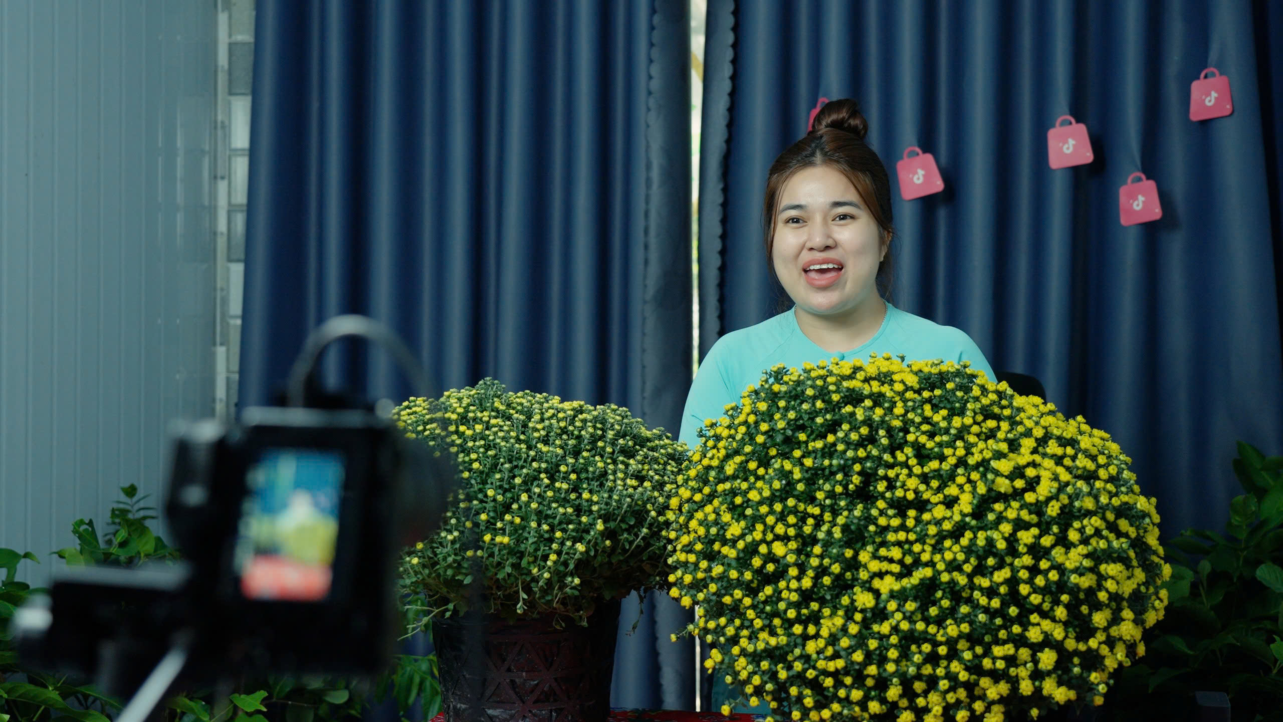 Gần 200.000 đơn hàng hoa, cây giống được tiêu thụ qua TikTok Shop