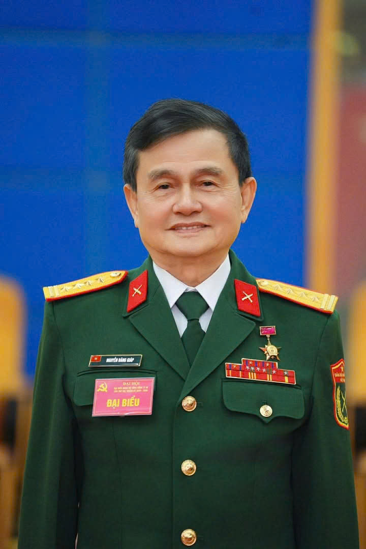 Ông Nguyễn Đăng Giáp (sinh năm 1954 - Giáp Ngọ).