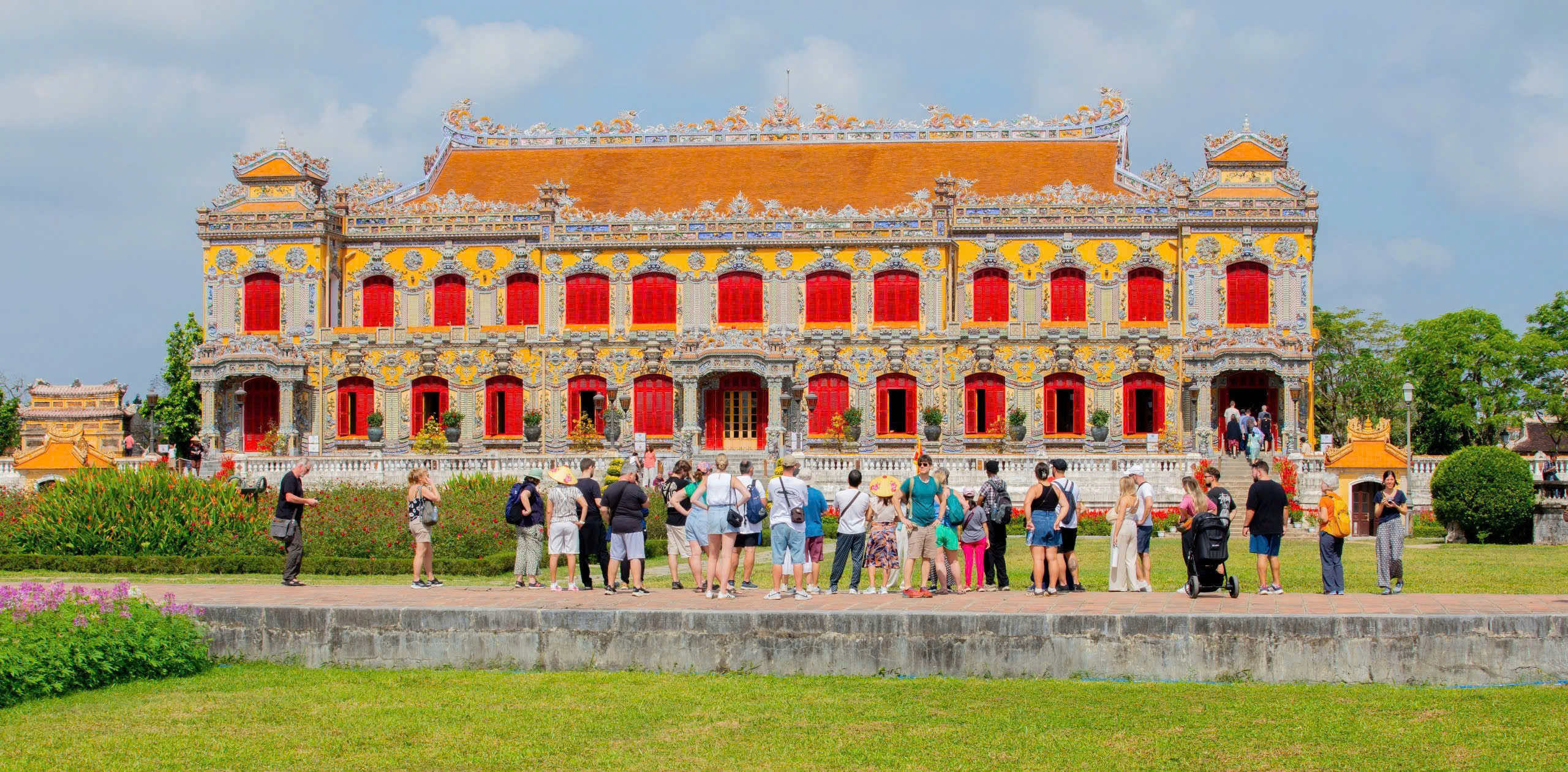 Khẳng định điểm đến với giá trị di sản Huế