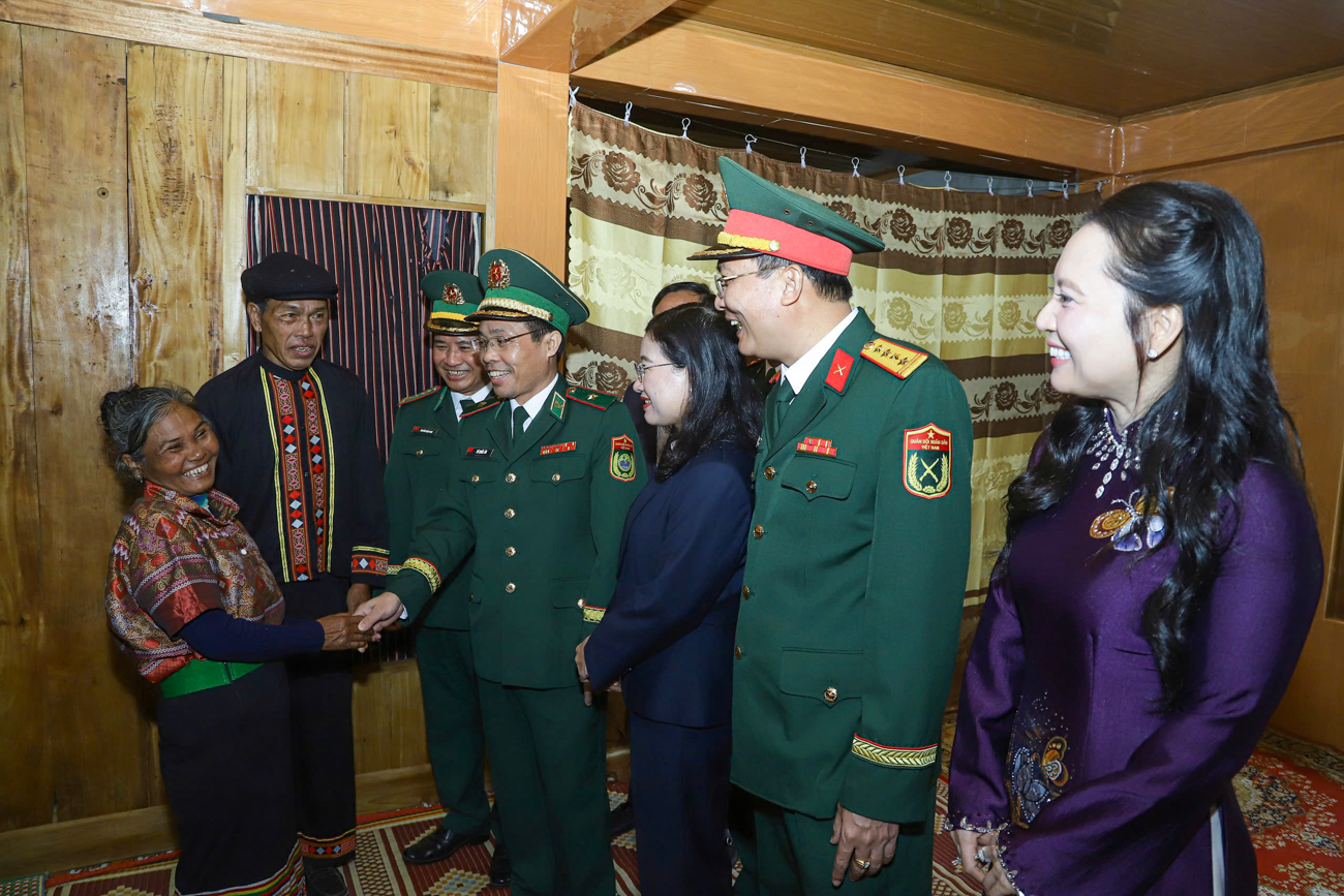 Xuân về bên những mái nhà ‘ý Đảng, lòng dân’ nơi biên giới Hà Tĩnh