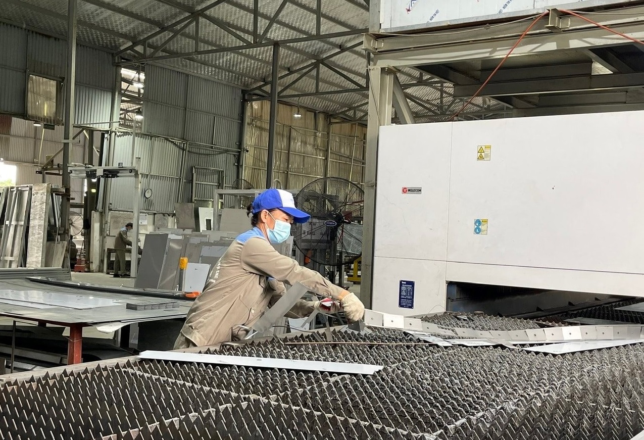Tích hợp cải tiến đồng bộ: Bước chuyển chiến lược của ngành kính xây dựng