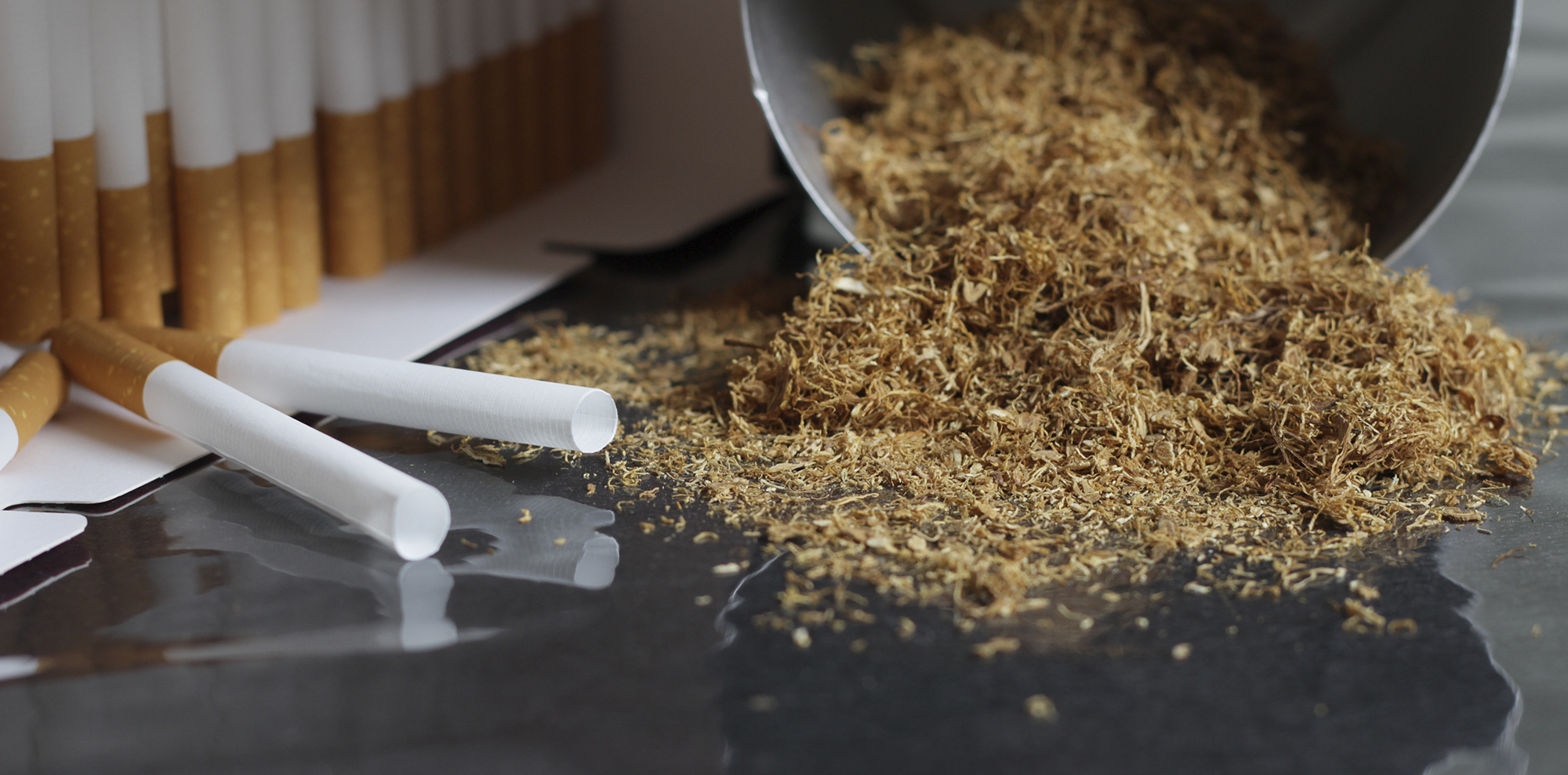 Bộ Công Thương ban hành Thông tư sửa đổi, bổ sung một số điều về nhập khẩu thuốc lá điếu, xì gà. Ảnh minh hoạ