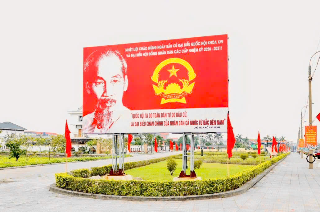 Chùm ảnh: Quảng Ninh rực rỡ cờ hoa trước ngày hội lớn của non sông - 2