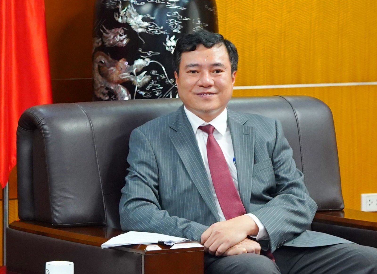 Thứ trưởng Nguyễn Sinh Nhật Tân: Bộ Công Thương nhanh chóng 'kích hoạt' kịch bản cung ứng xăng dầu trước xung đột Trung Đông