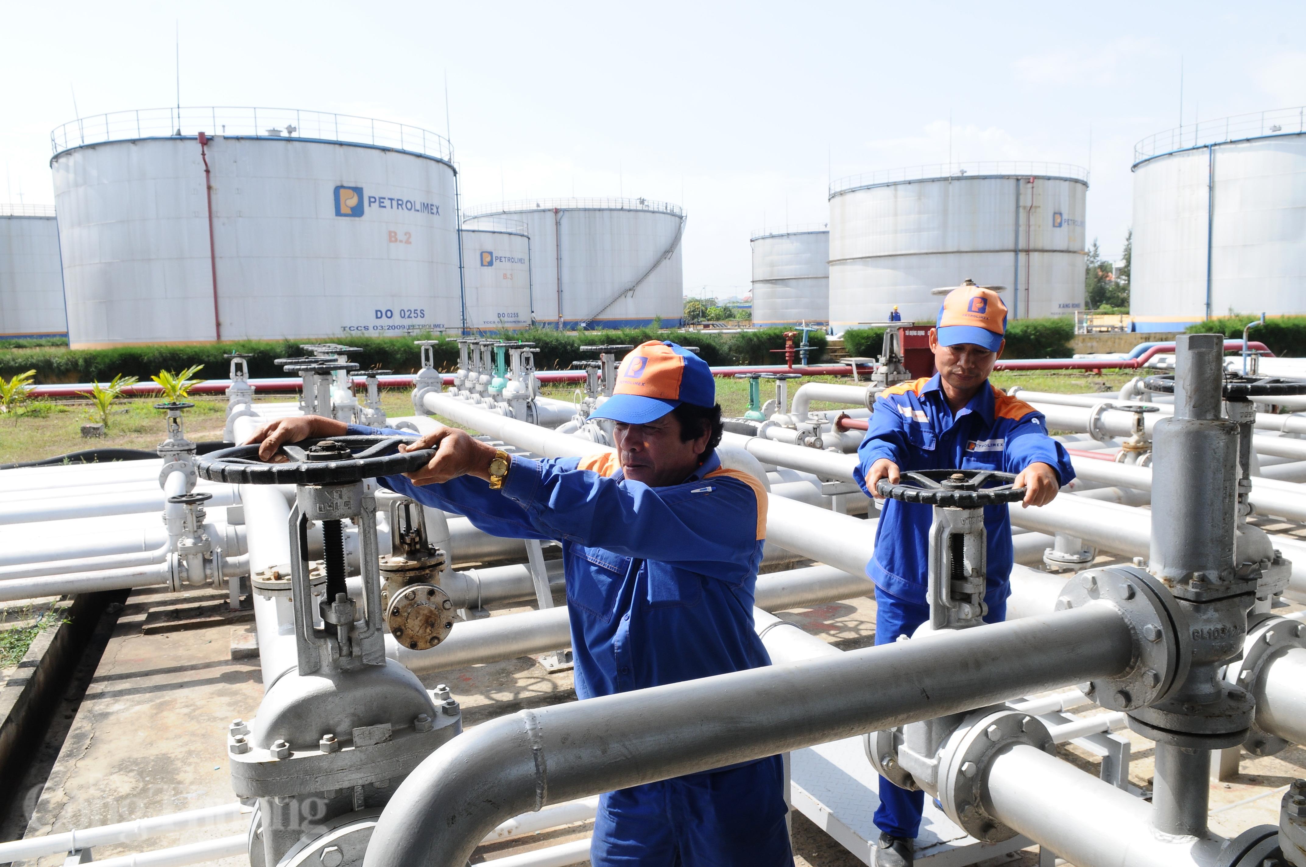 Bộ Công Thương chủ động loạt giải pháp ổn định thị trường xăng dầu