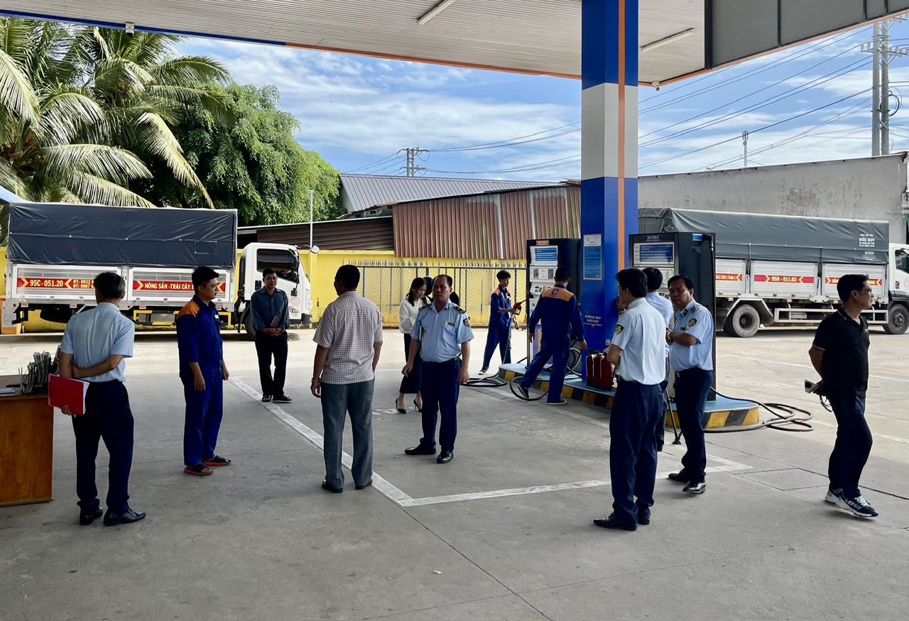 Cần Thơ chủ động kiểm soát nguồn cung xăng dầu 