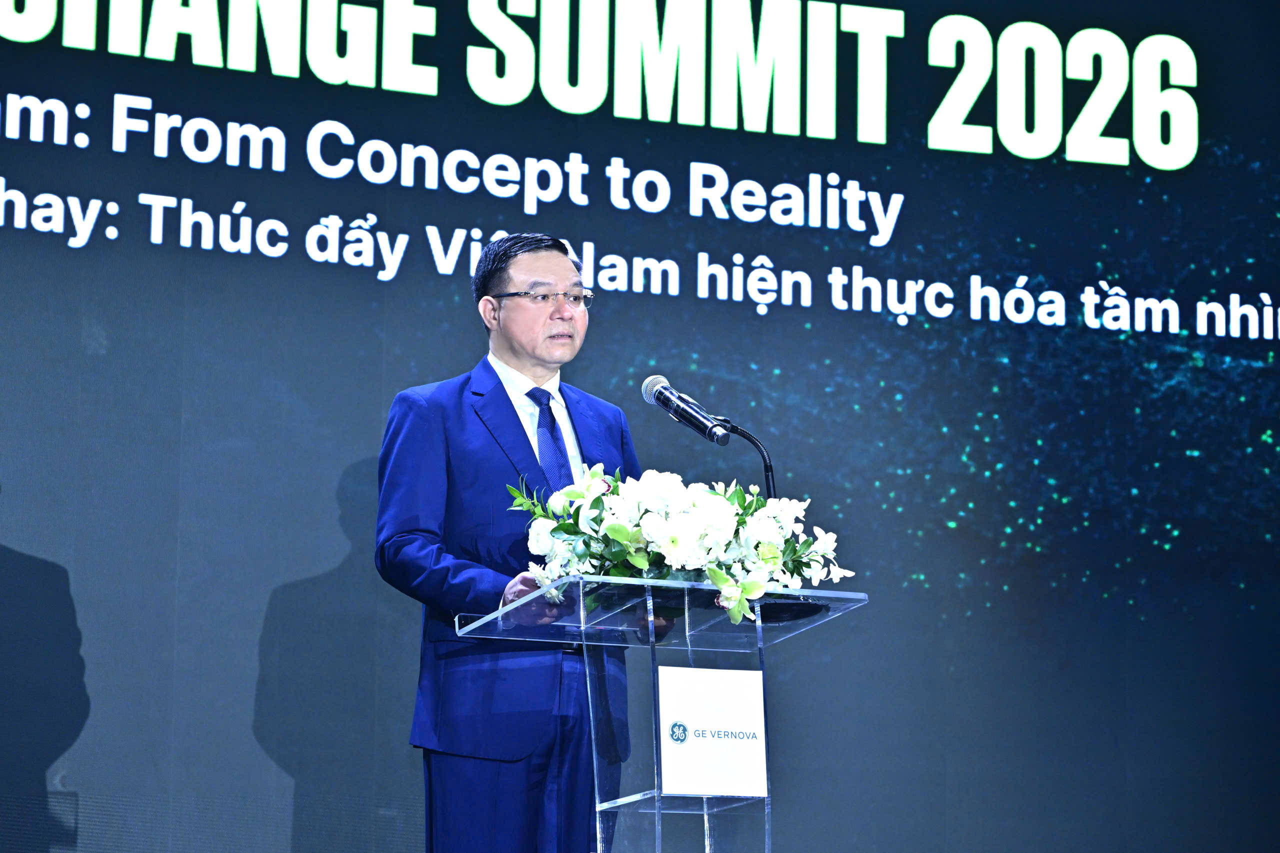 Quyền Bộ trưởng Bộ Công Thương Lê Mạnh Hùng phát biểu tại diễn đàn.